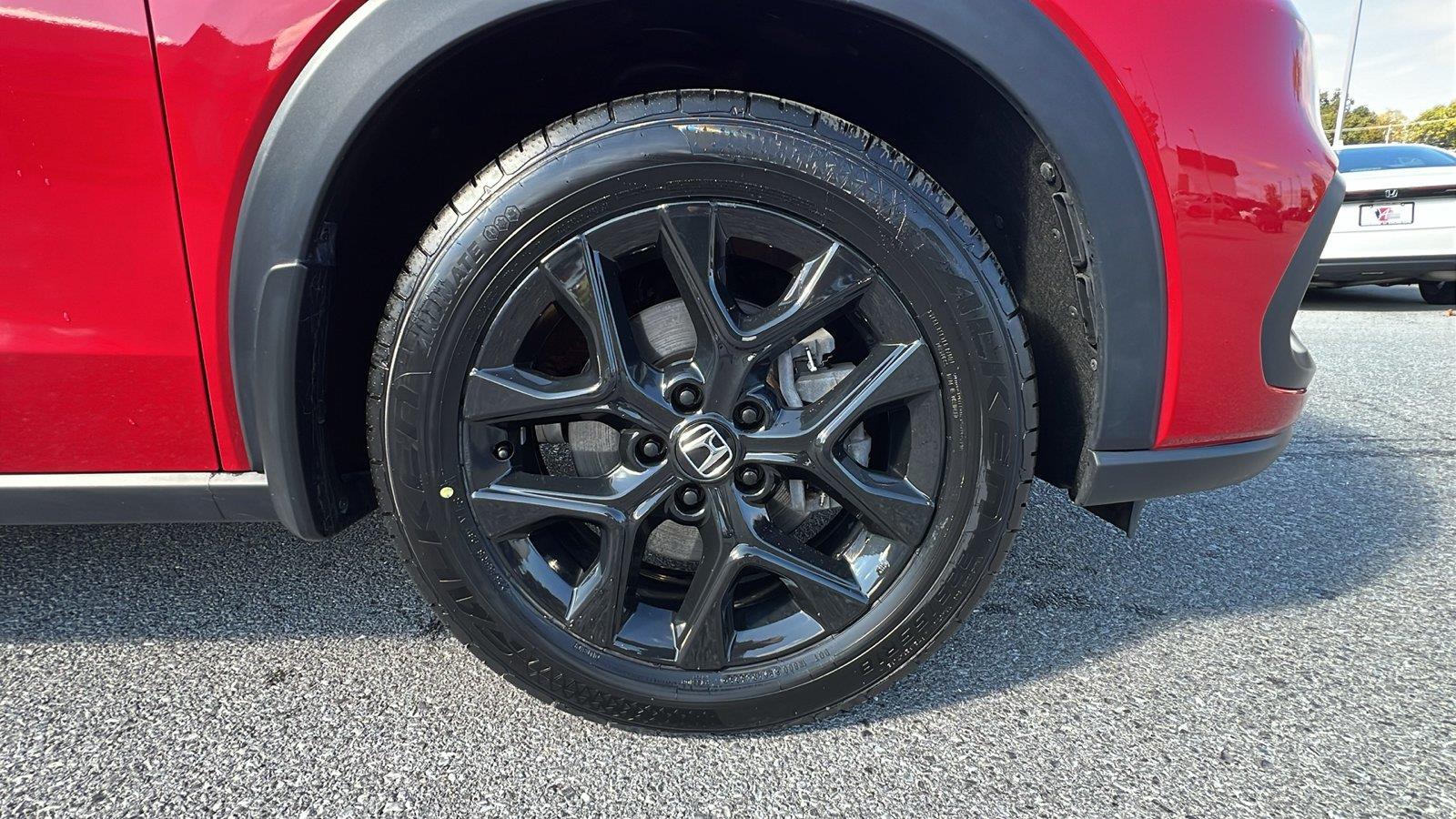 2025 Honda HR-V photo 11 of 29
