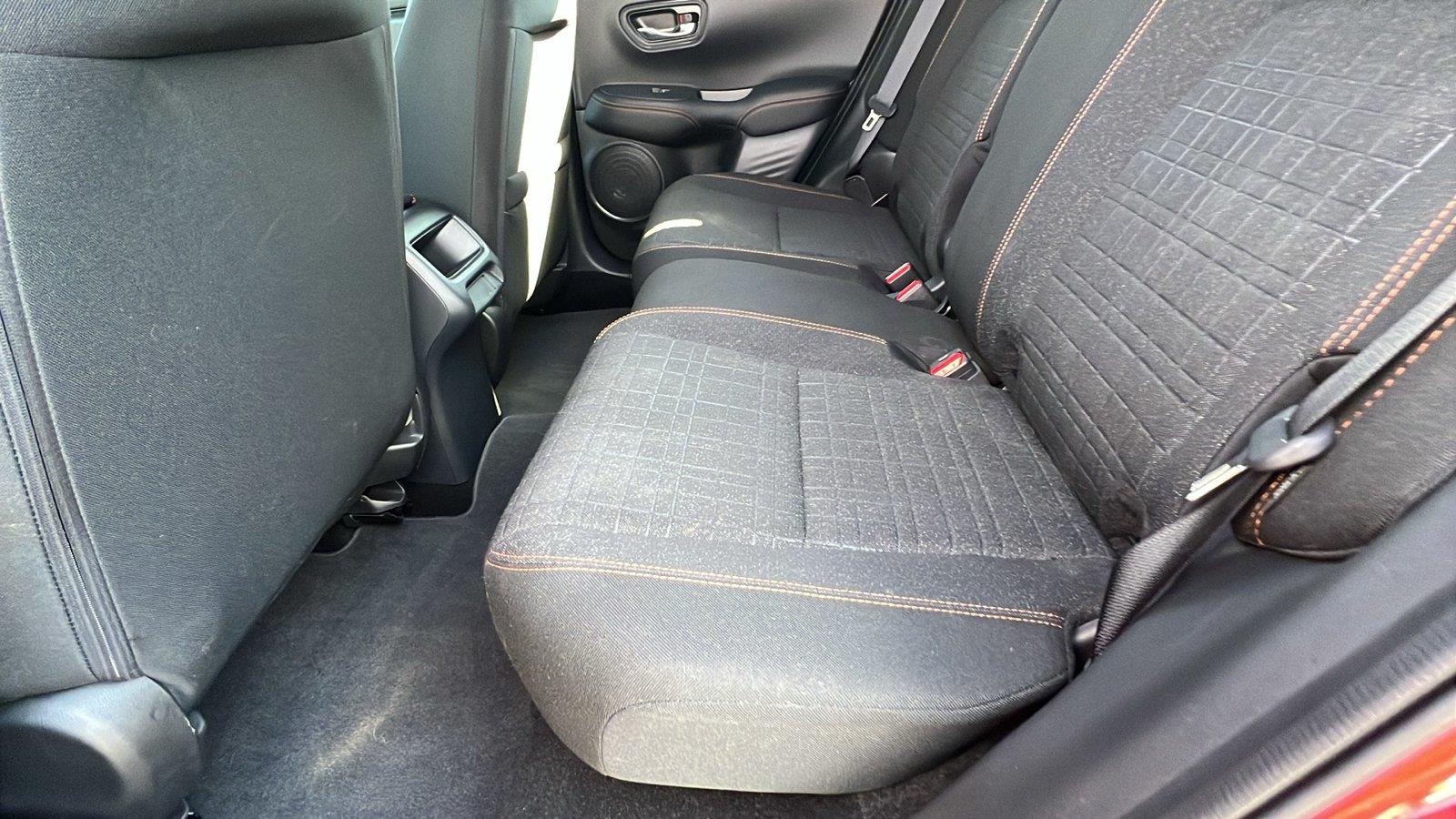 2025 Honda HR-V photo 18 of 29