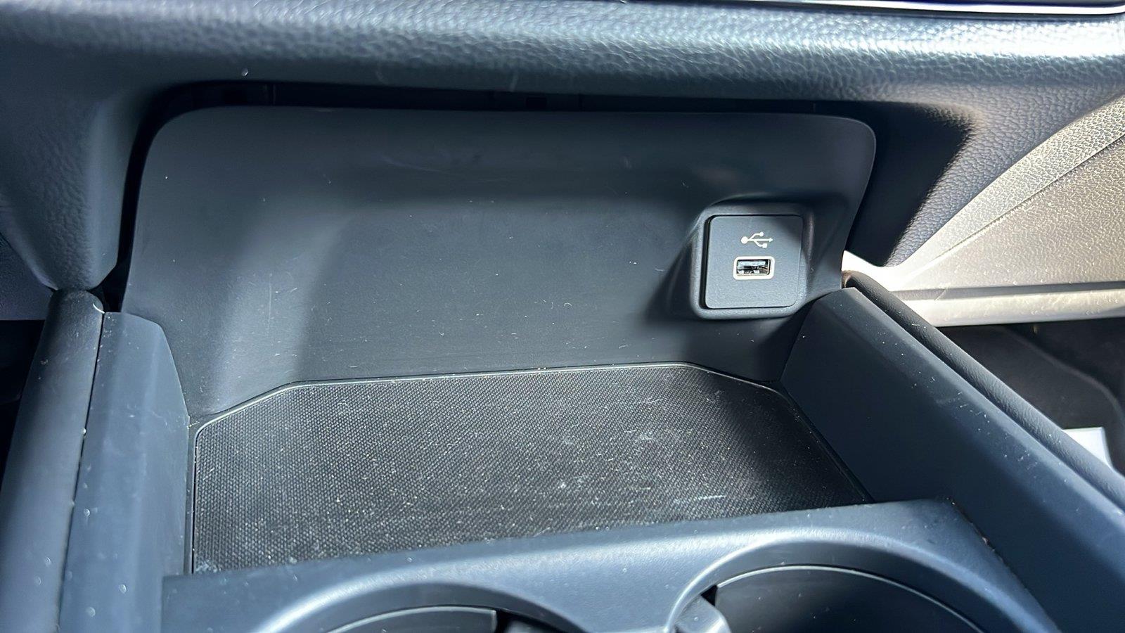 2025 Honda HR-V photo 23 of 29