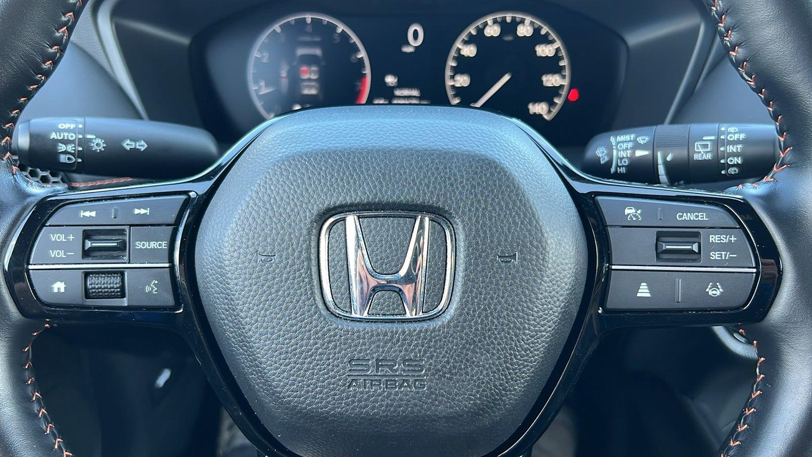 2025 Honda HR-V photo 27 of 29