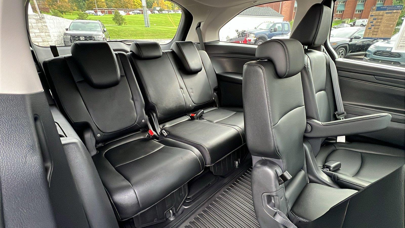 2026 Honda Odyssey photo 15 of 31