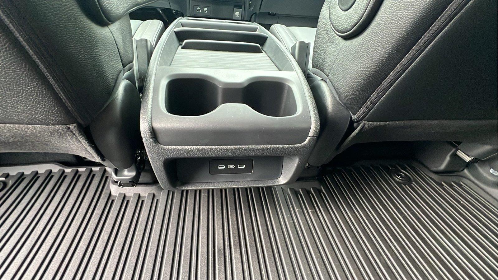2026 Honda Odyssey photo 20 of 31