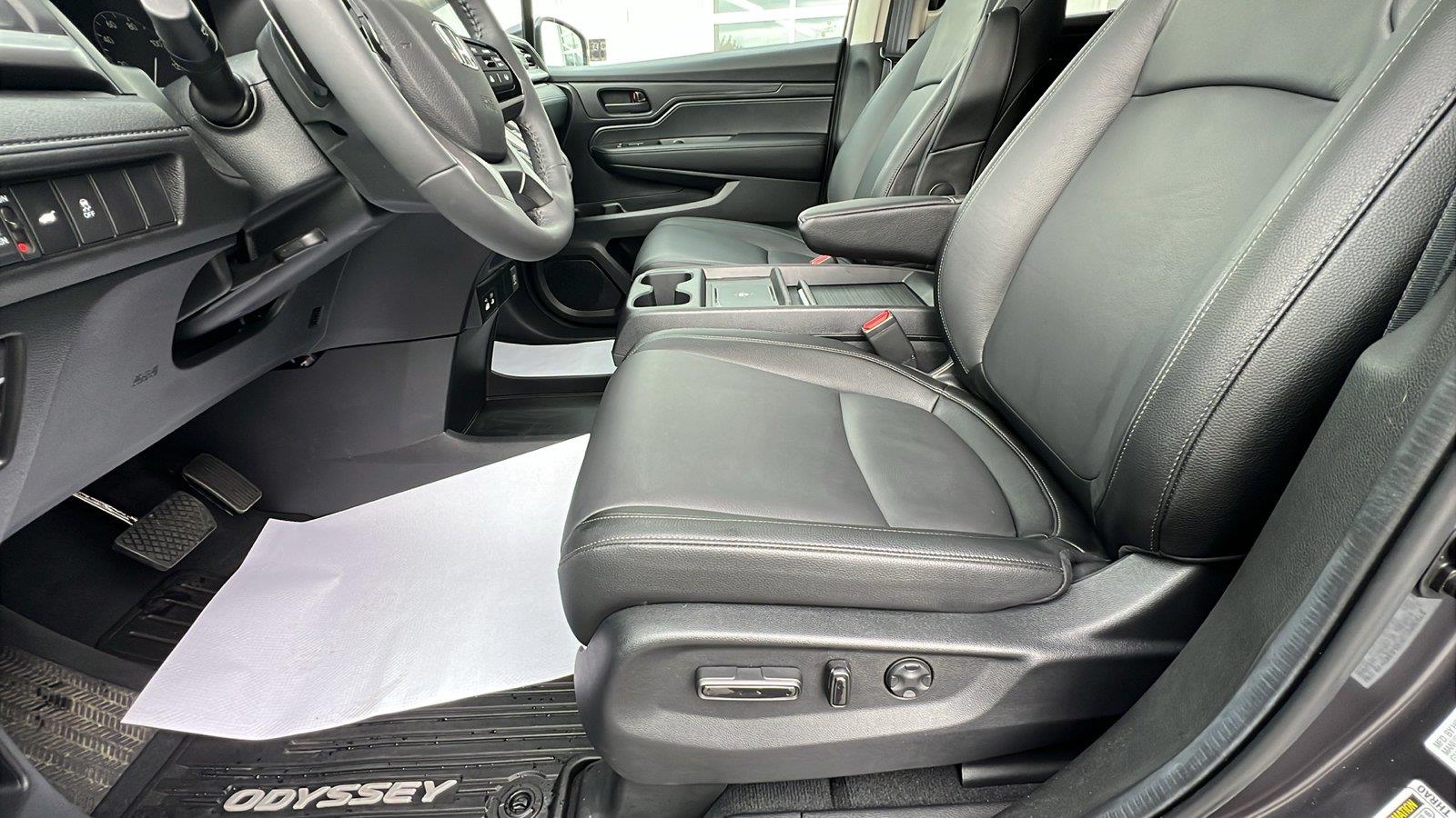 2026 Honda Odyssey photo 22 of 31