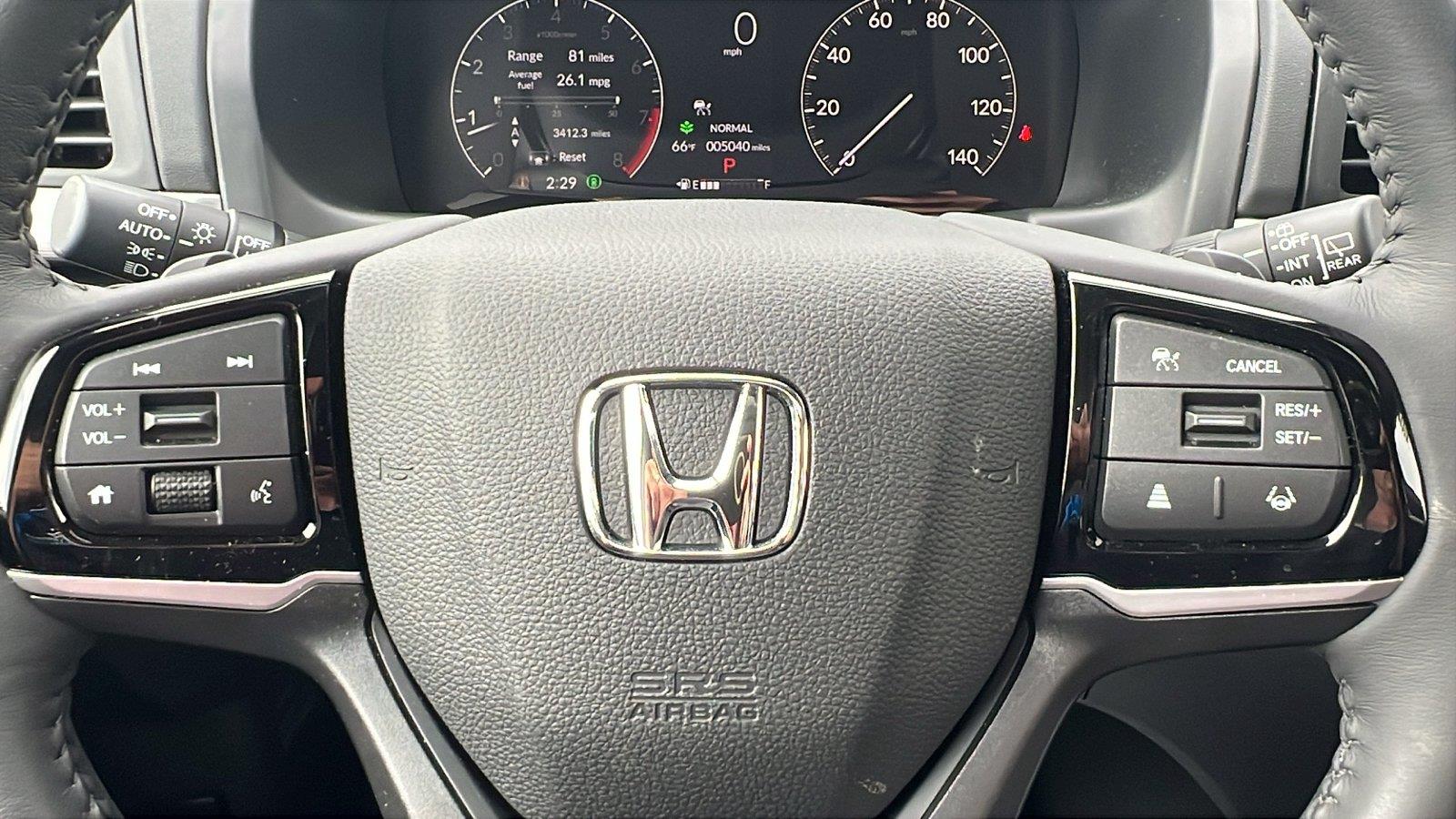 2026 Honda Odyssey photo 29 of 31