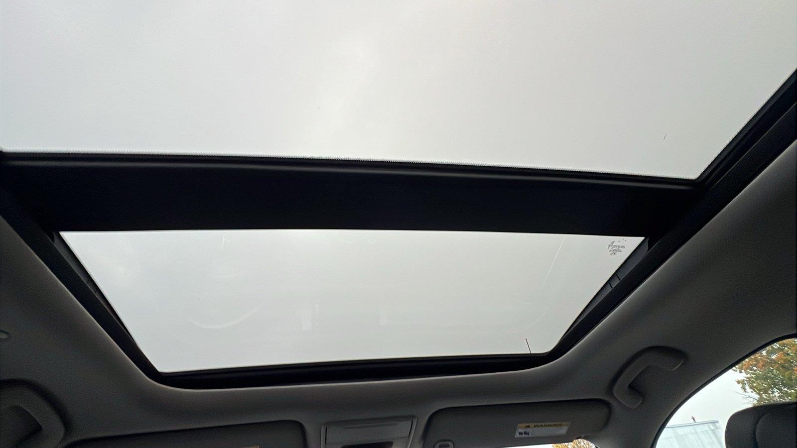 2025 Honda Pilot photo 21 of 35
