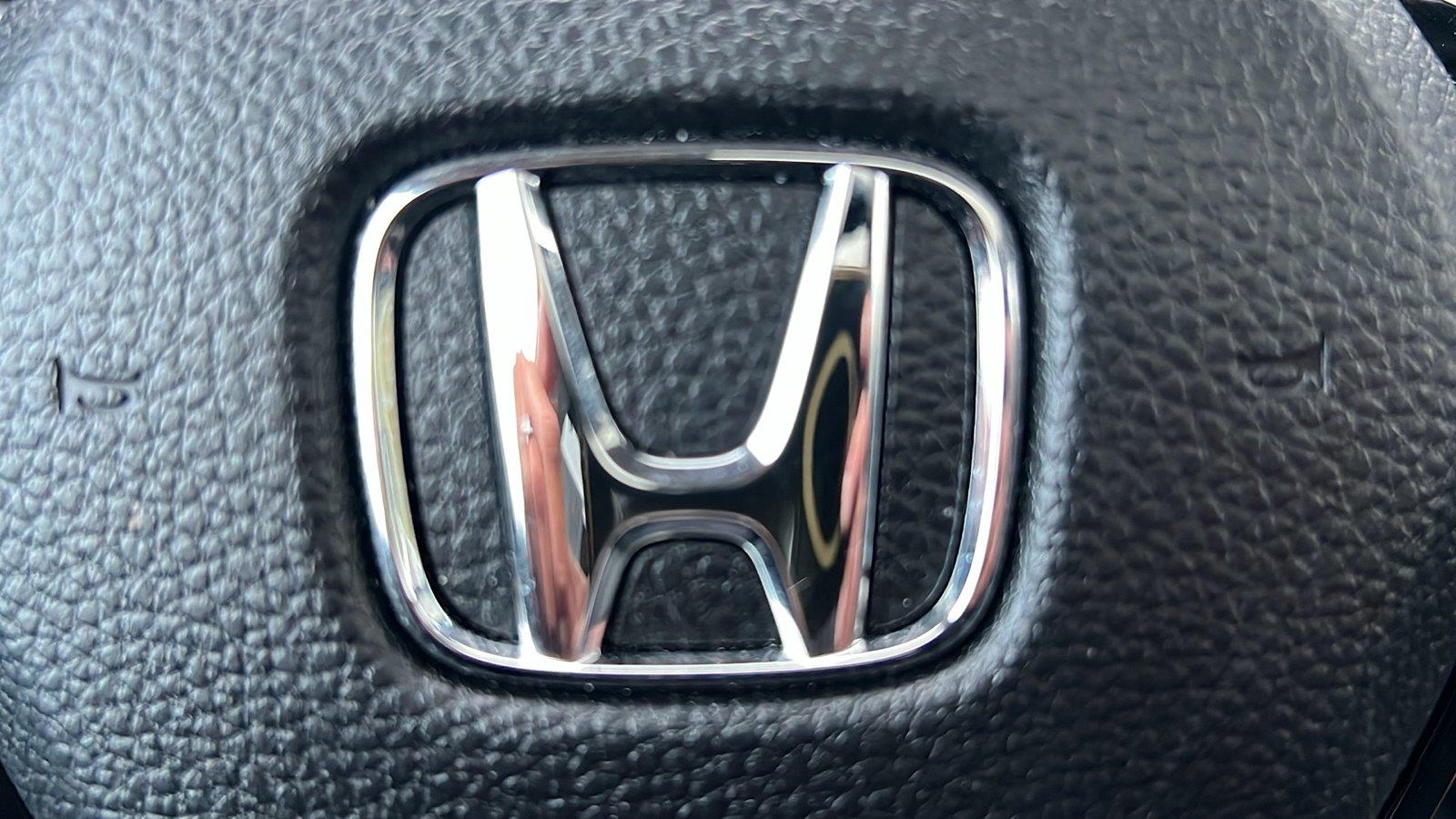 2025 Honda Pilot photo 35 of 35