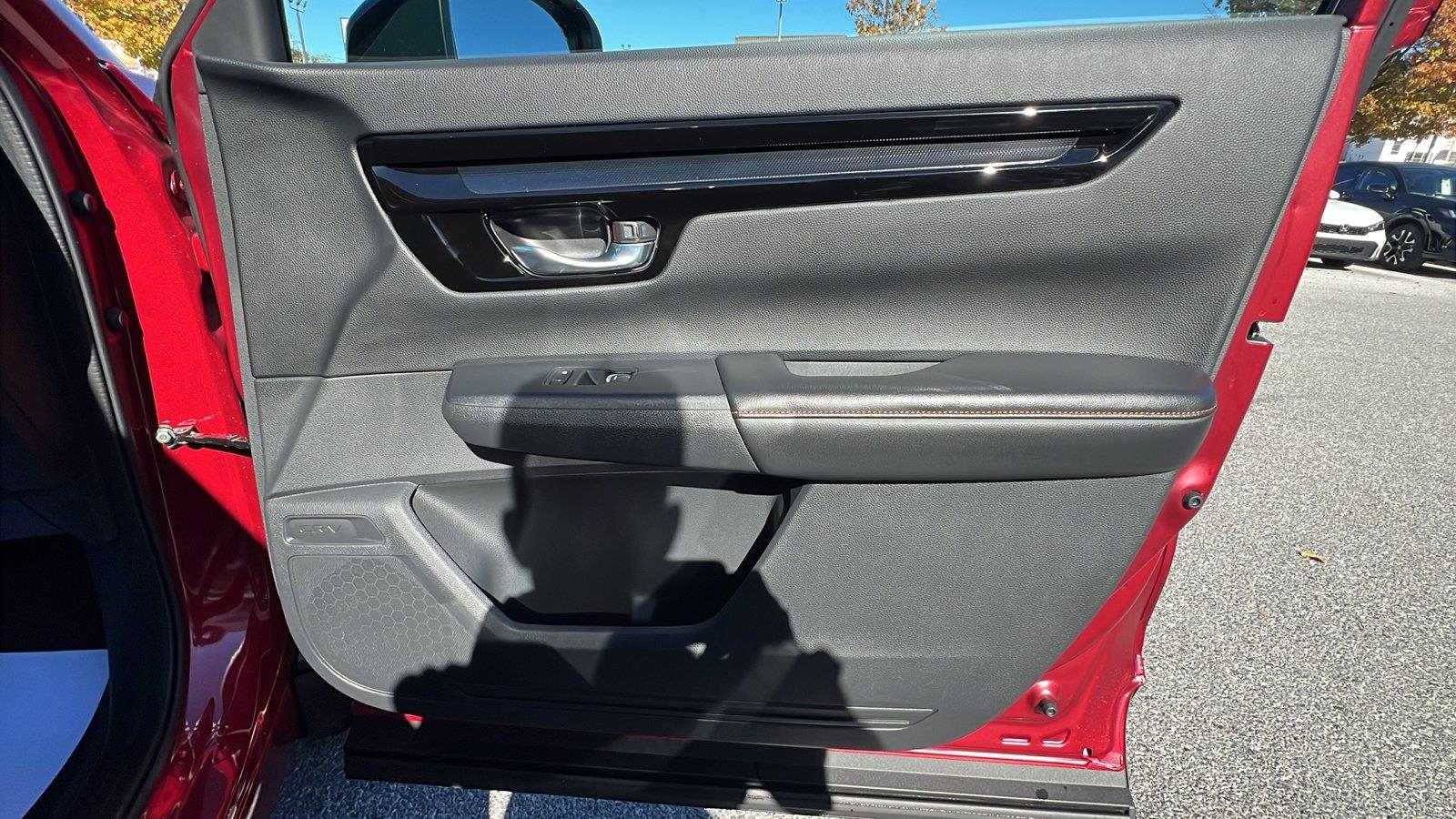 2027 Honda CR-V Hybrid photo 12 of 33