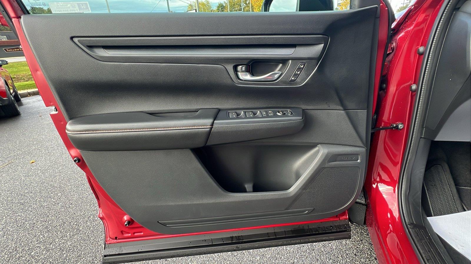 2027 Honda CR-V Hybrid photo 22 of 31