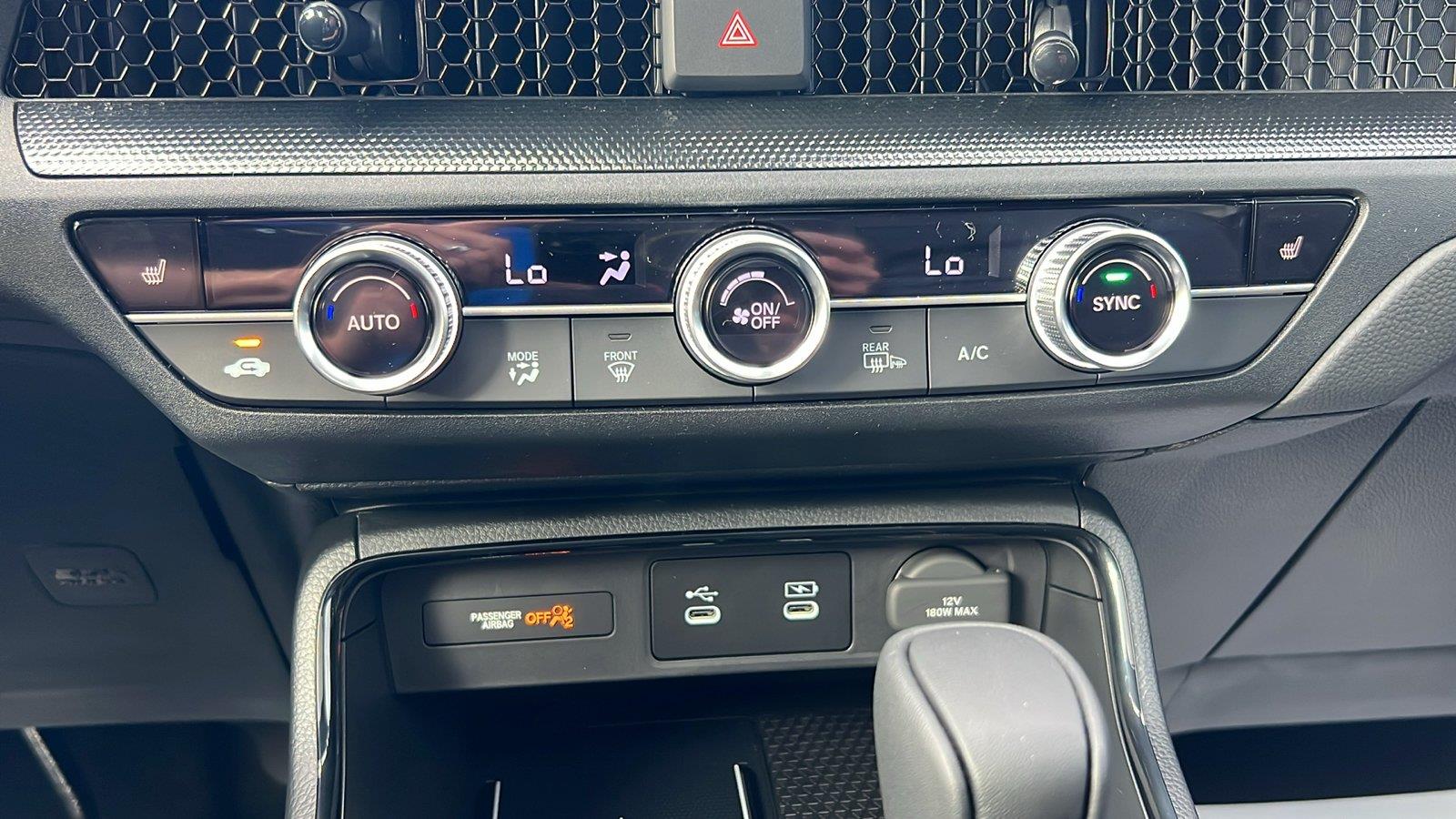 2027 Honda CR-V Hybrid photo 26 of 31