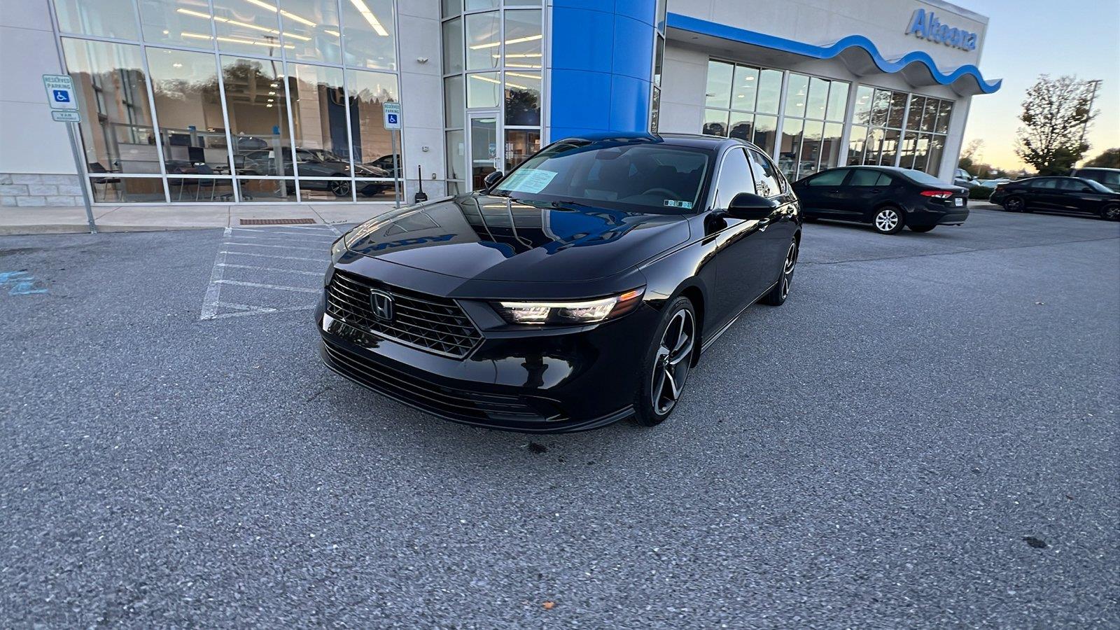 2024 Honda Accord Sedan photo 8 of 30