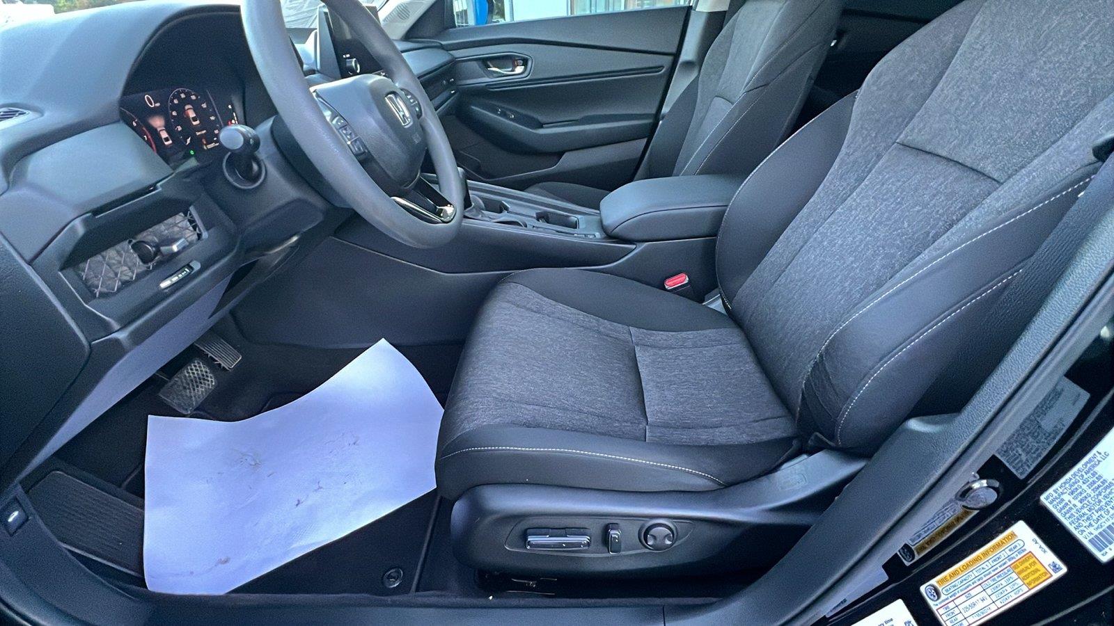 2024 Honda Accord Sedan photo 22 of 30