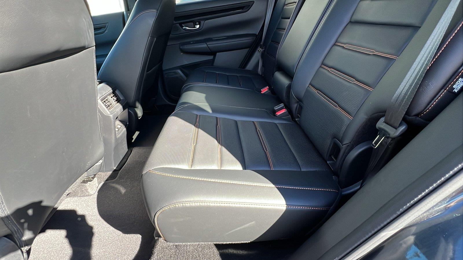 2024 Honda CR-V Hybrid photo 18 of 31