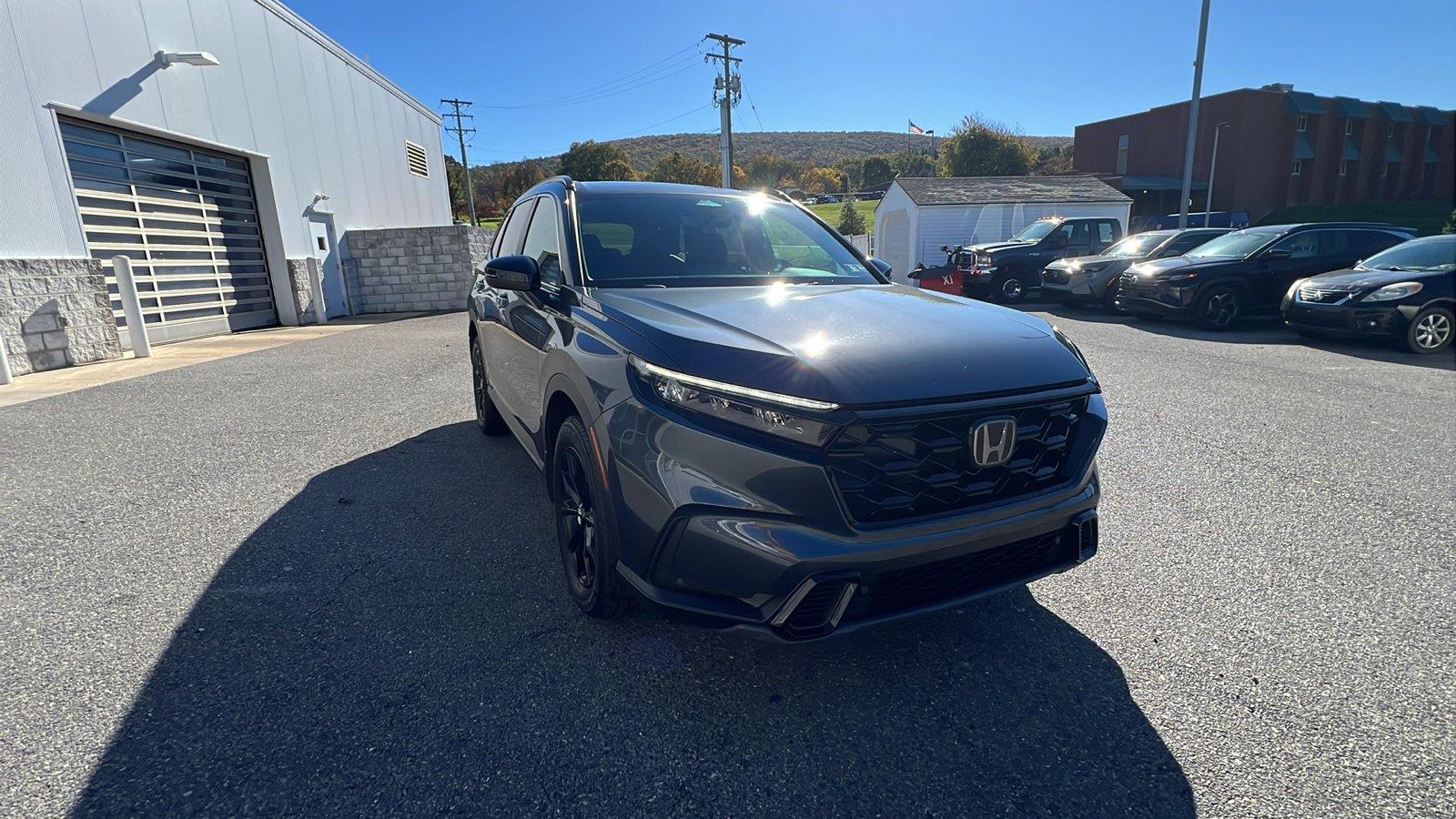 2024 Honda CR-V Hybrid photo 2 of 31