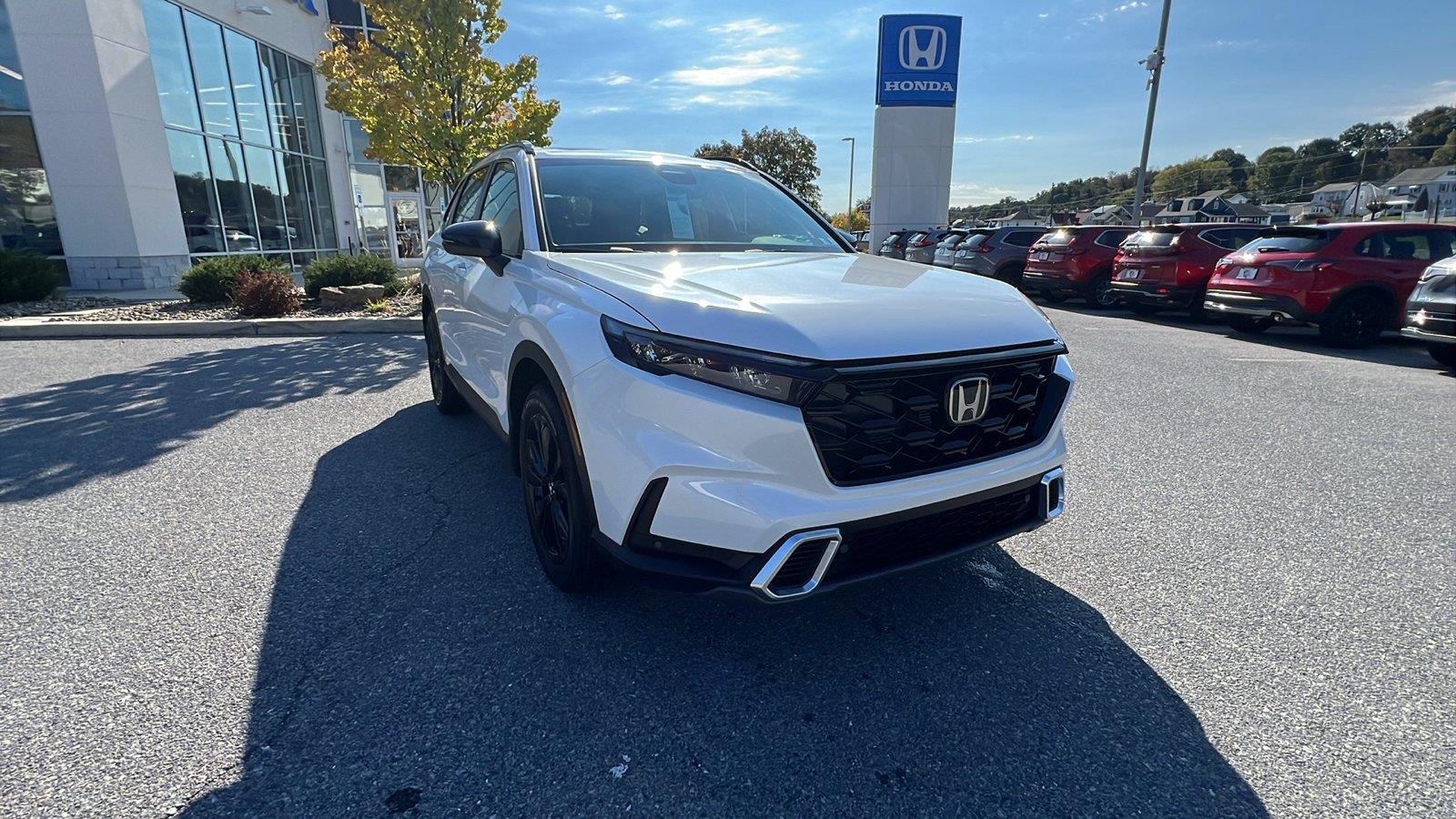 2027 Honda CR-V Hybrid photo 2 of 33