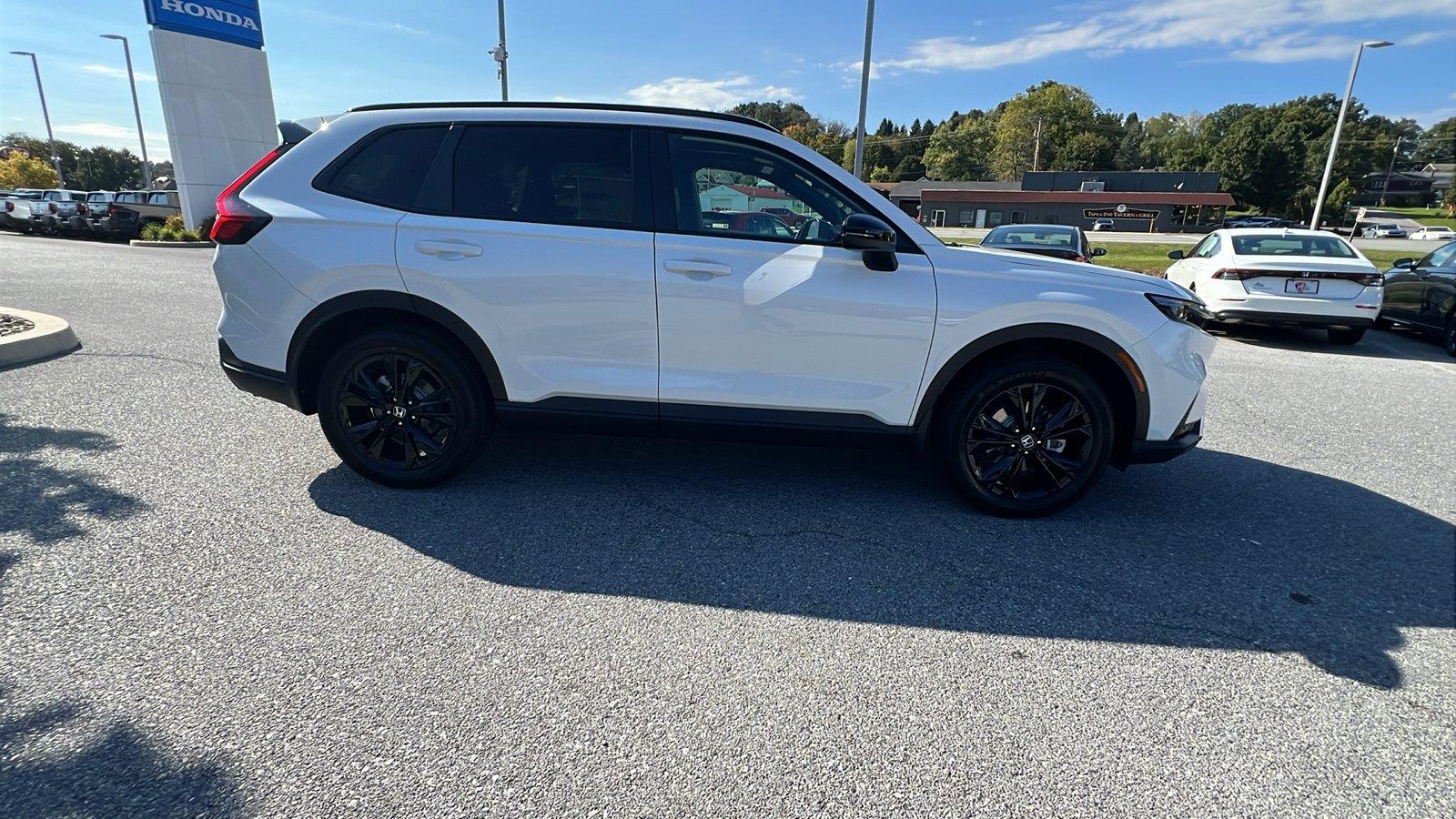 2027 Honda CR-V Hybrid photo 3 of 33