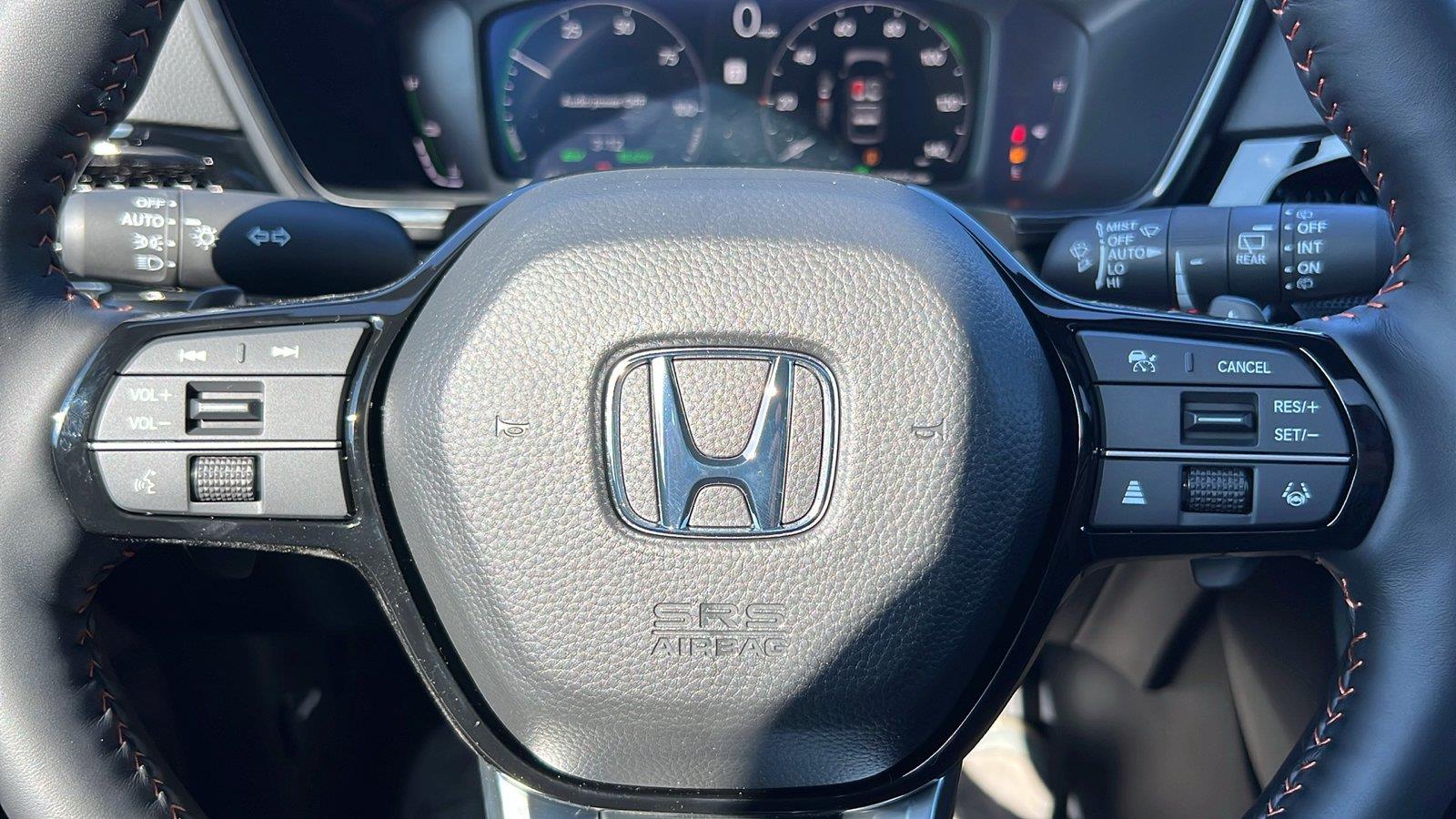 2027 Honda CR-V Hybrid photo 31 of 33