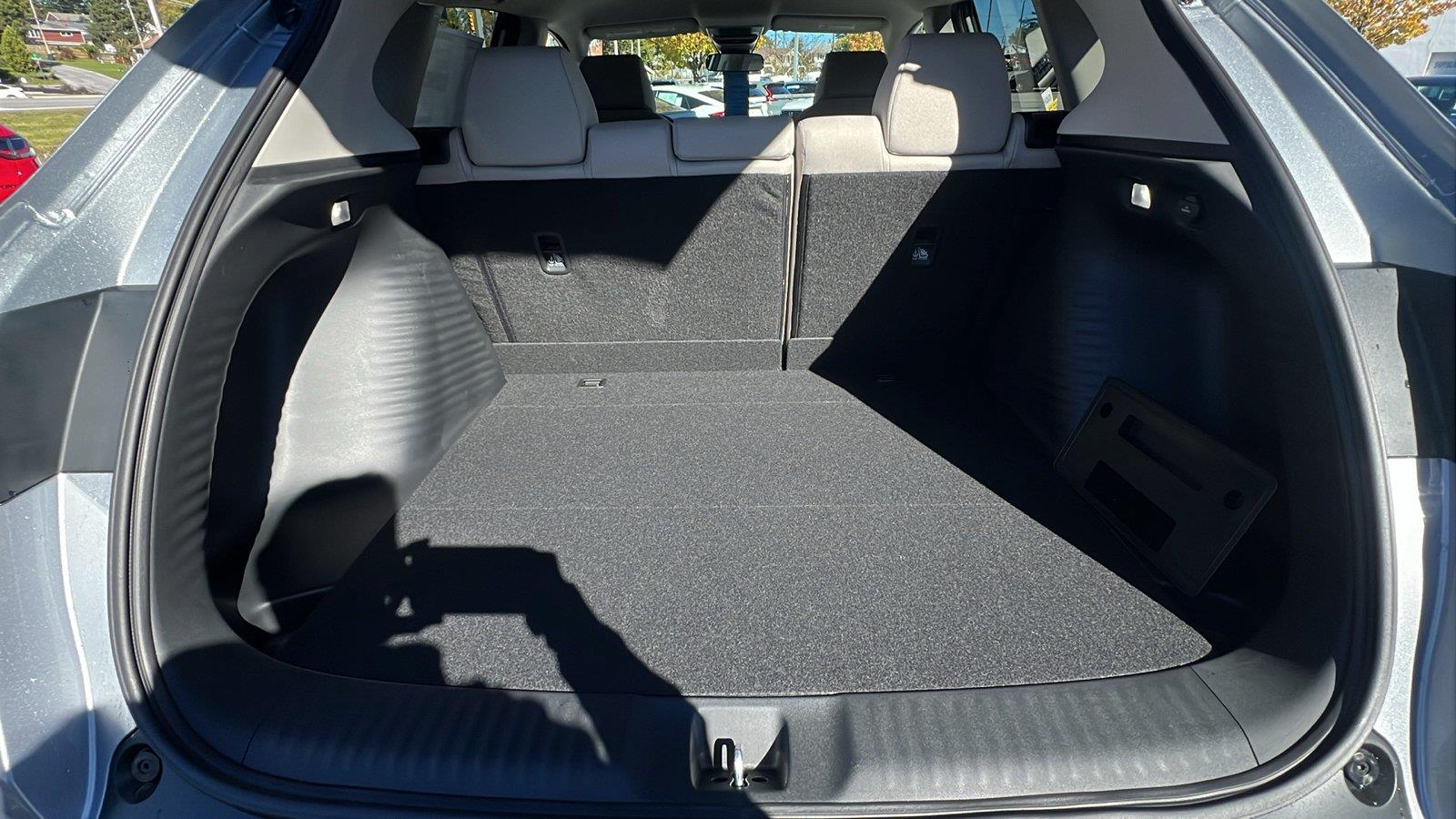2027 Honda HR-V photo 16 of 29