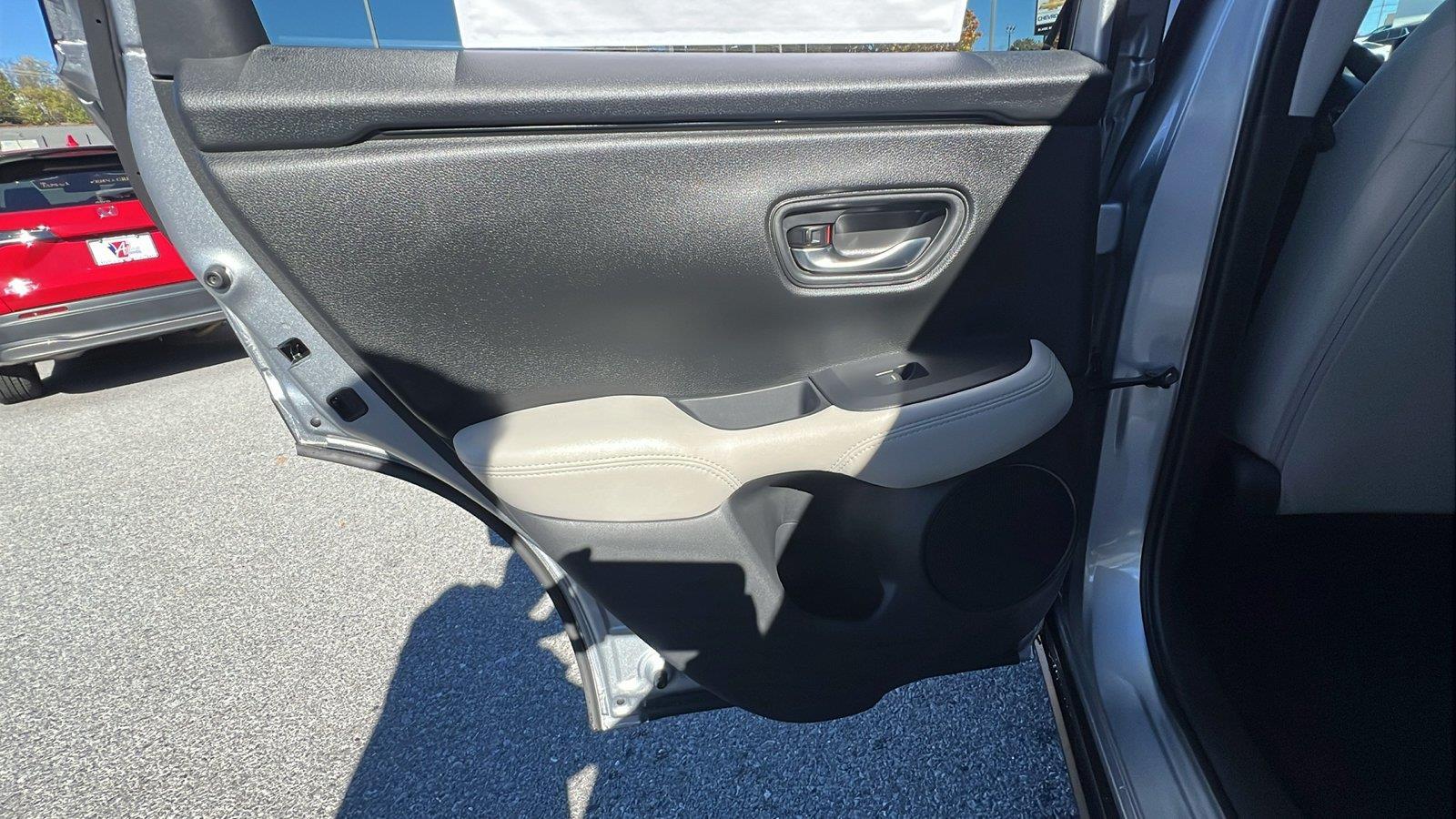 2027 Honda HR-V photo 17 of 29