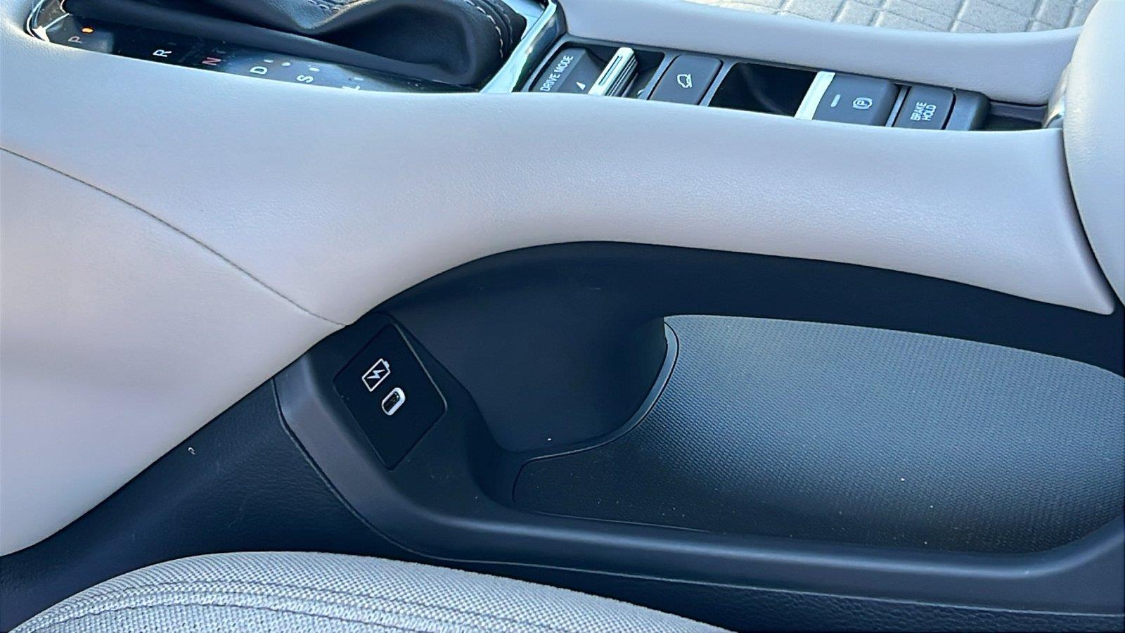 2027 Honda HR-V photo 22 of 29