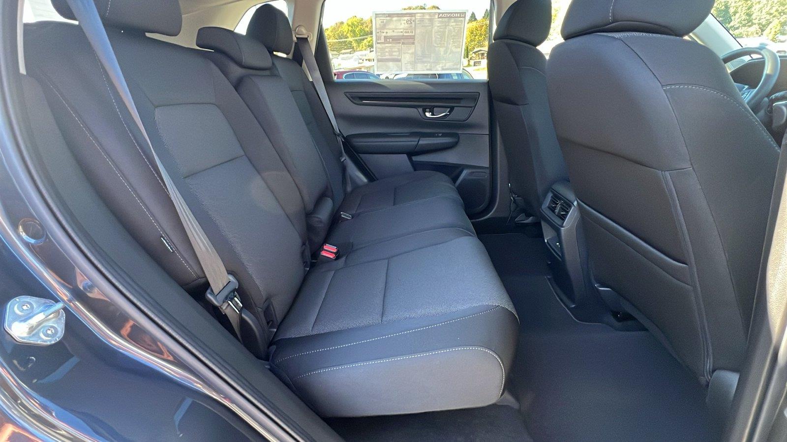2027 Honda CR-V photo 15 of 31
