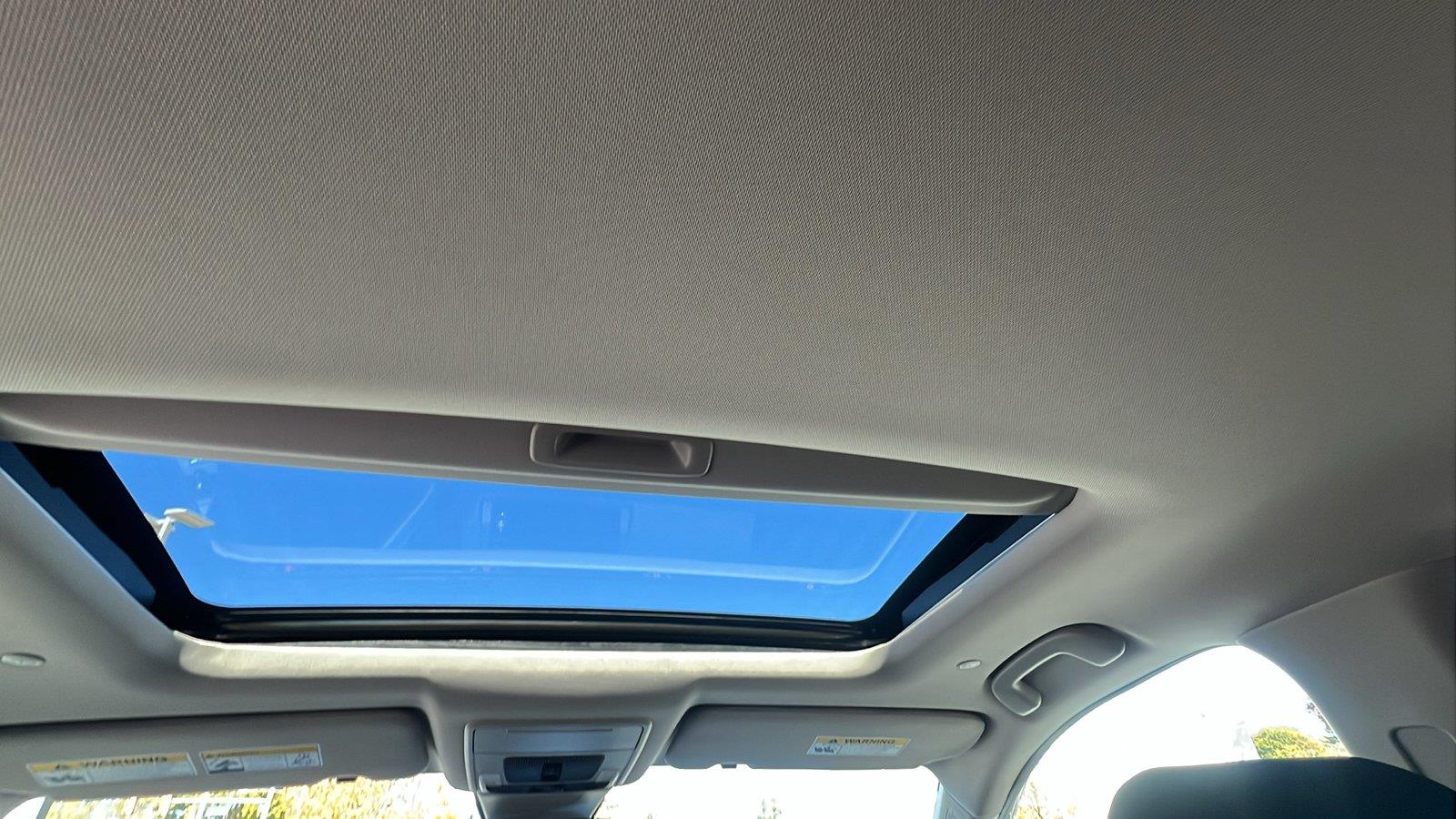 2027 Honda CR-V photo 19 of 31
