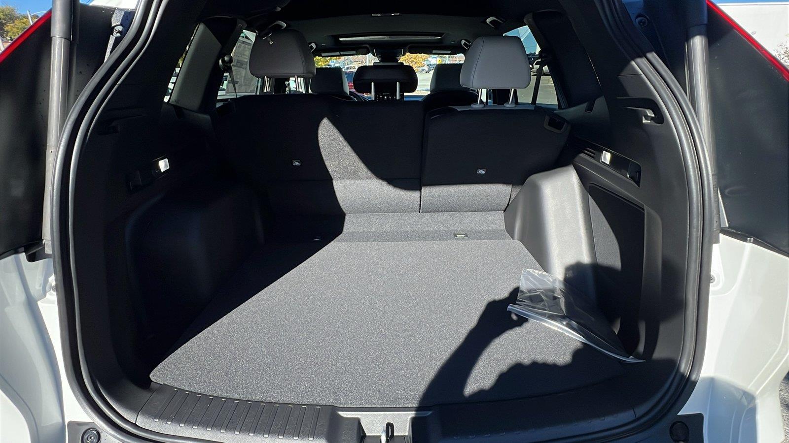 2027 Honda CR-V Hybrid photo 16 of 34