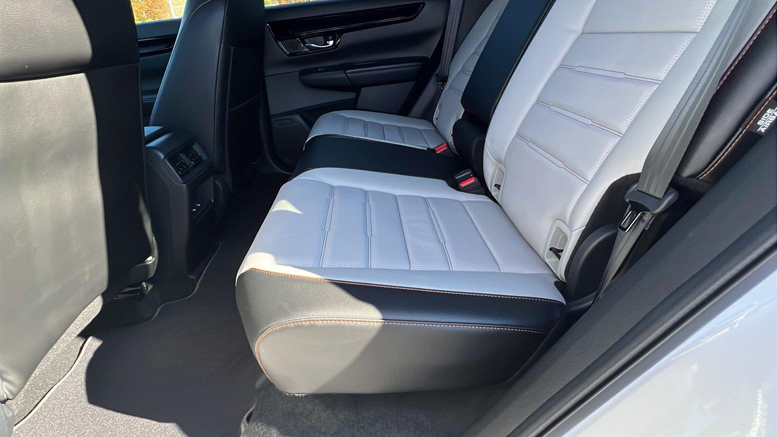 2027 Honda CR-V Hybrid photo 18 of 34