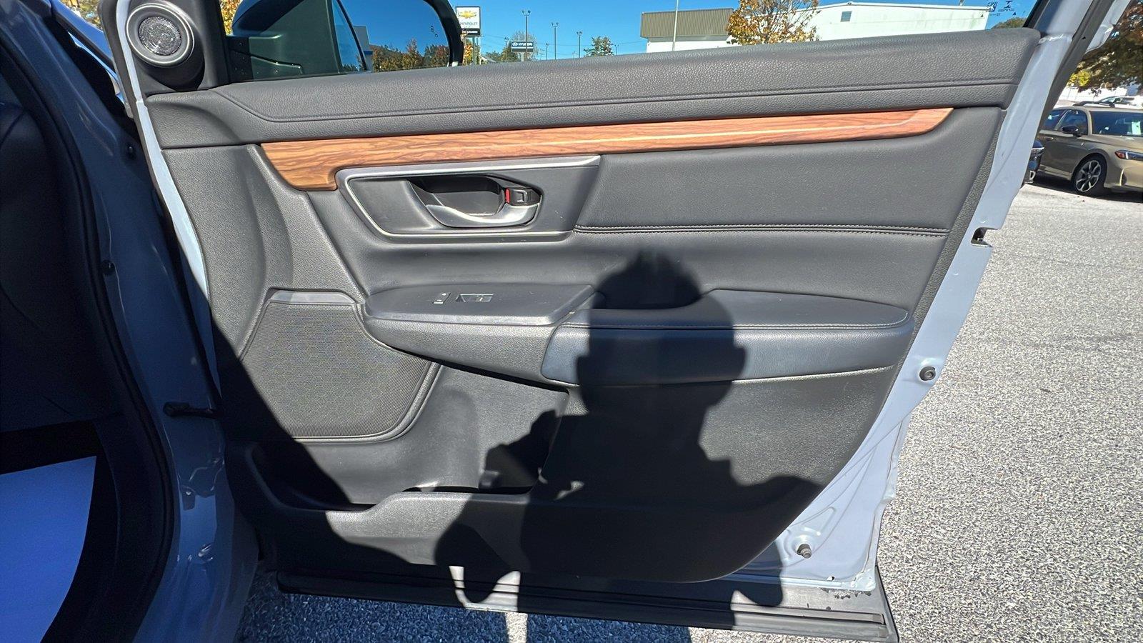2022 Honda CR-V photo 12 of 33