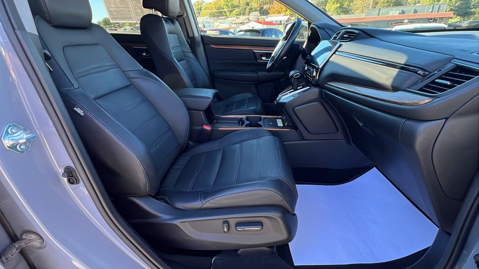2022 Honda CR-V photo 13 of 33
