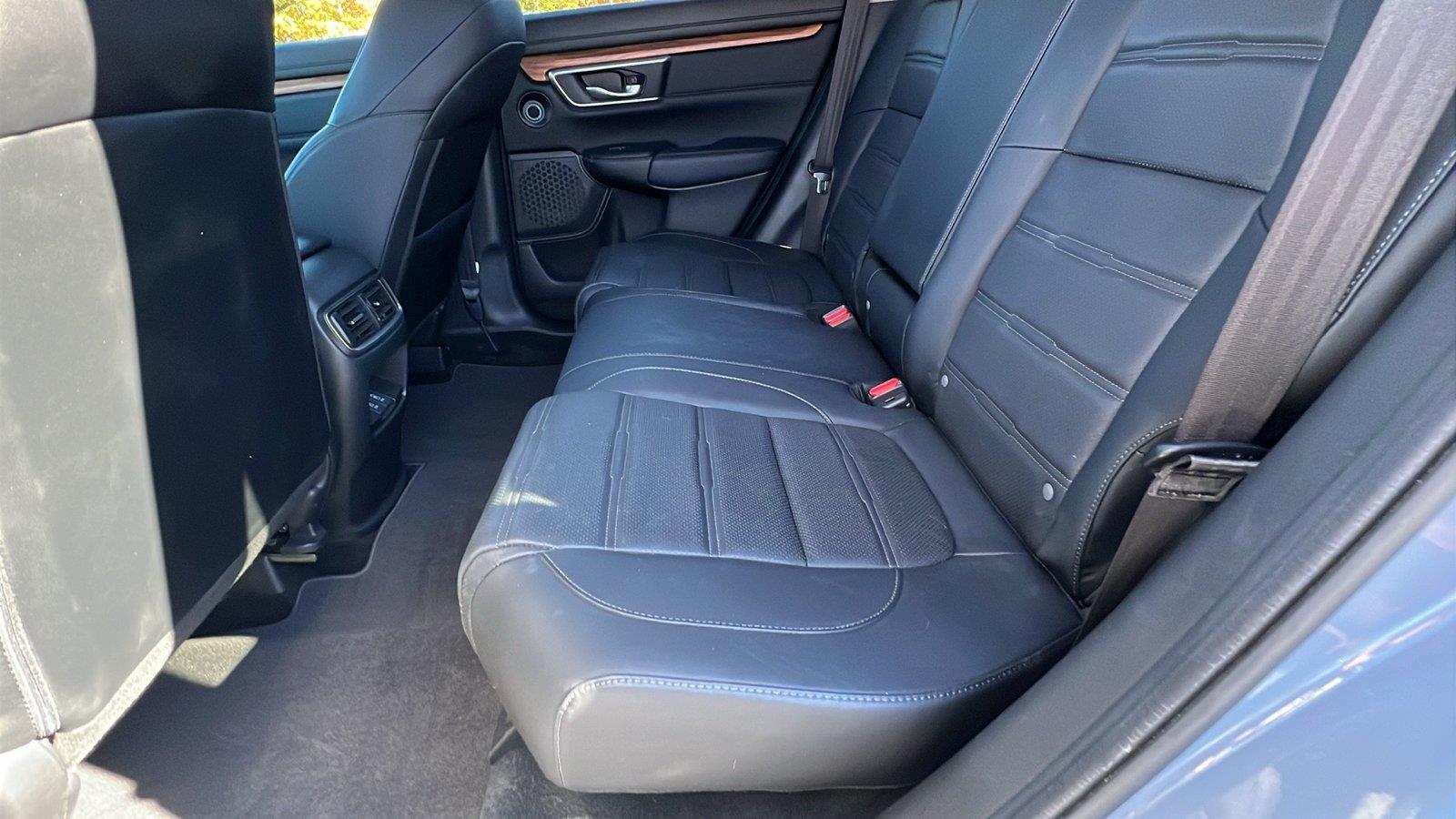 2022 Honda CR-V photo 18 of 33