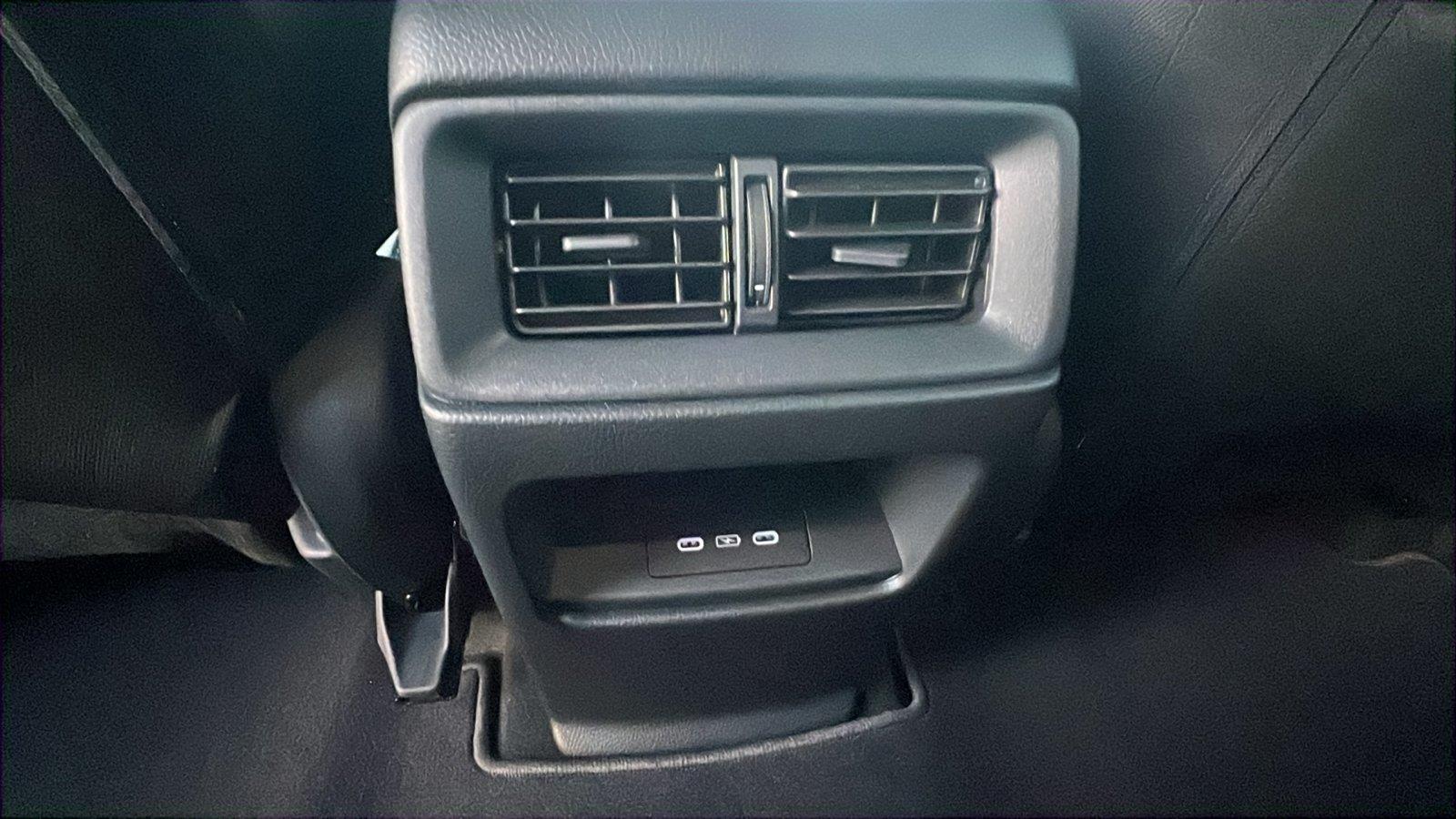 2027 Honda CR-V photo 21 of 31