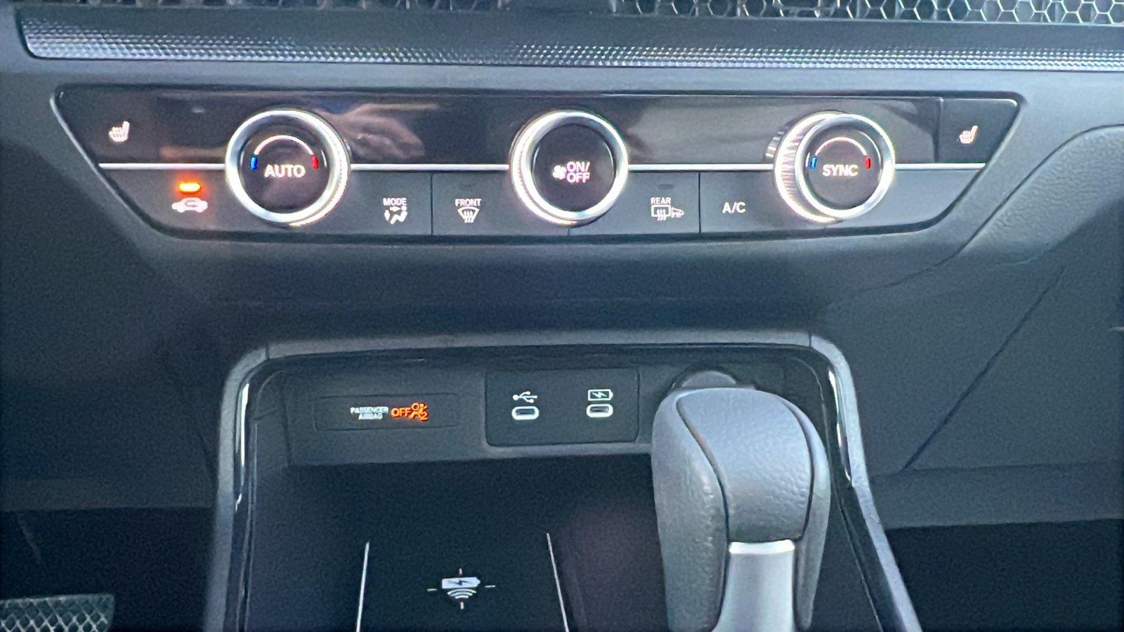 2027 Honda CR-V photo 26 of 31