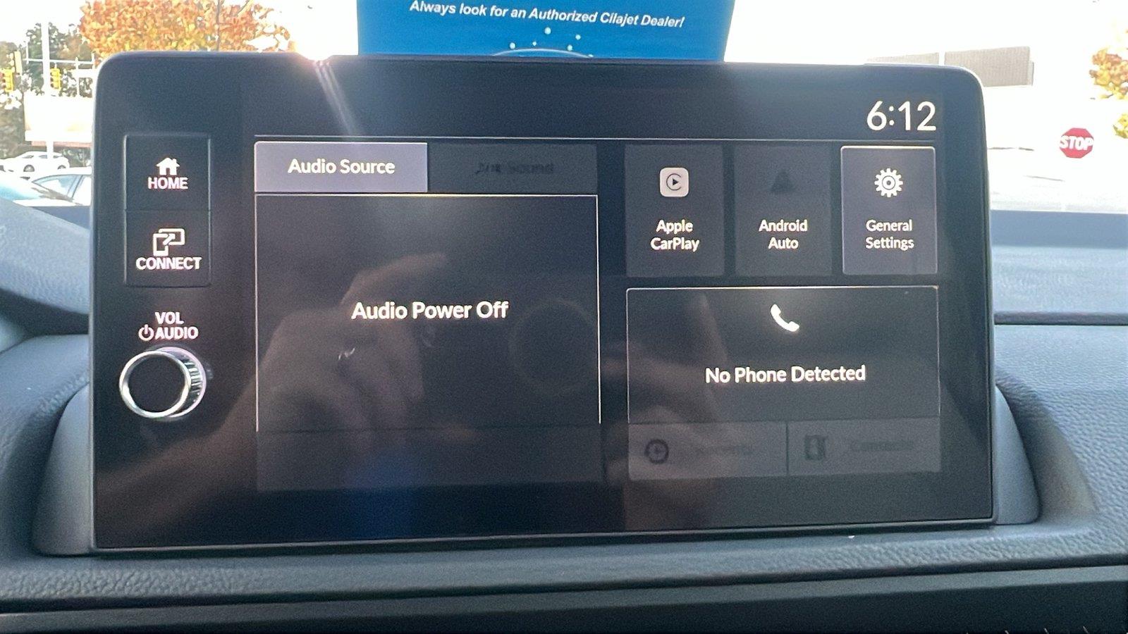 2027 Honda CR-V photo 27 of 31