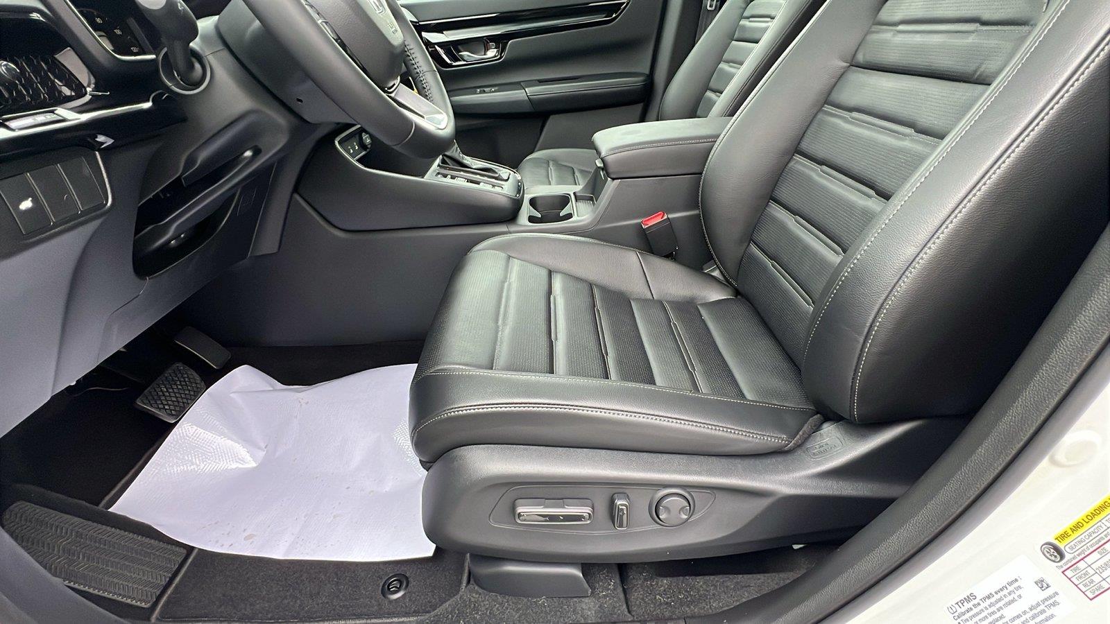2027 Honda CR-V photo 23 of 31