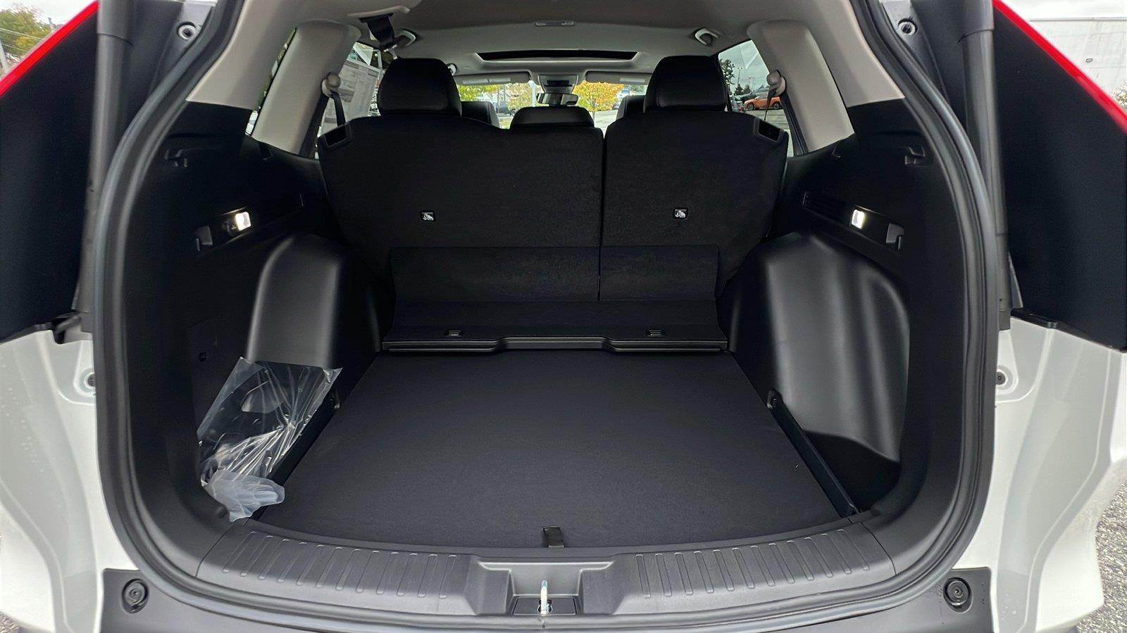 2027 Honda CR-V photo 16 of 31