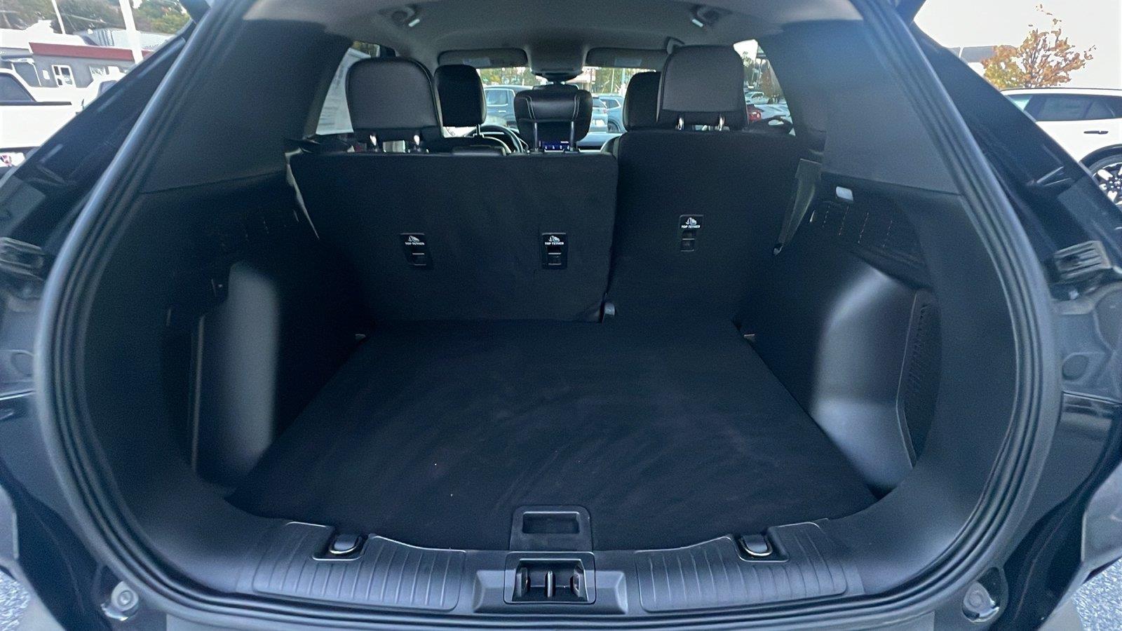 2020 Ford Escape photo 16 of 30