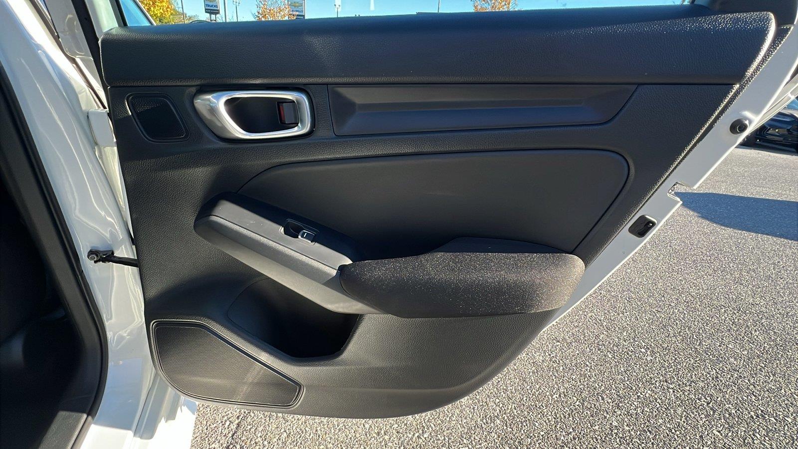 2027 Honda Civic Sedan photo 14 of 28