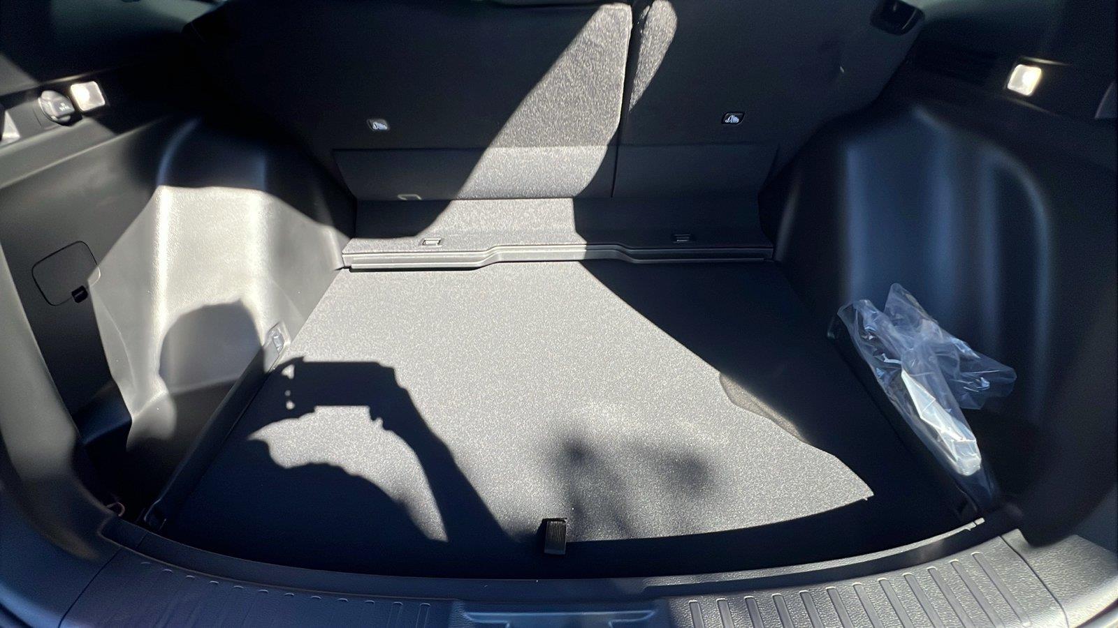 2027 Honda CR-V photo 16 of 31