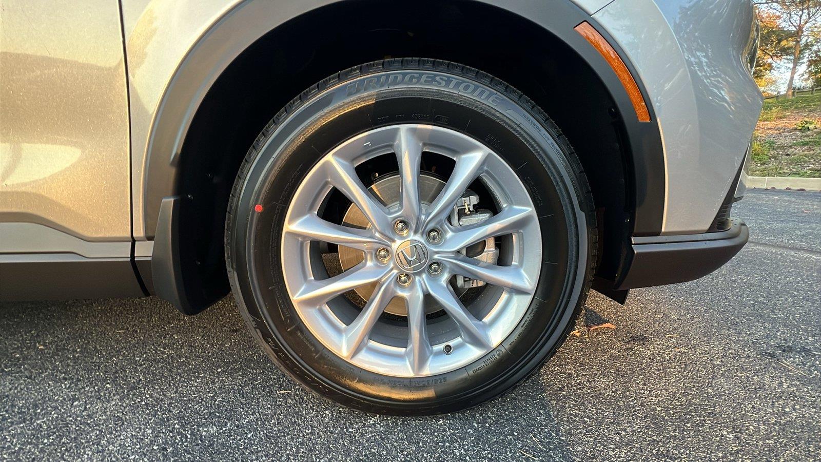 2027 Honda CR-V photo 11 of 31