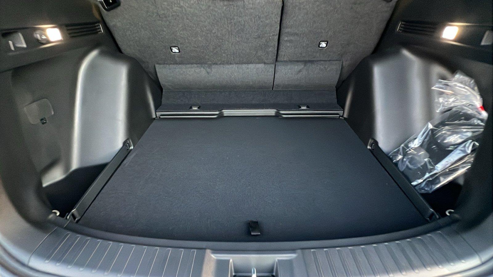2027 Honda CR-V photo 16 of 31