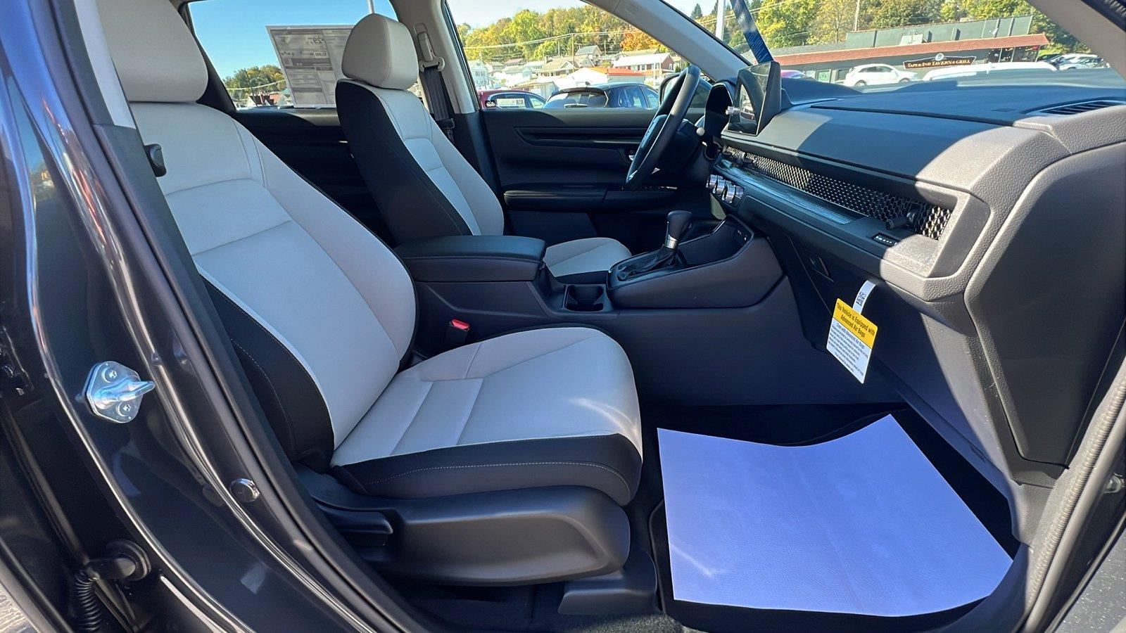2027 Honda CR-V photo 13 of 31