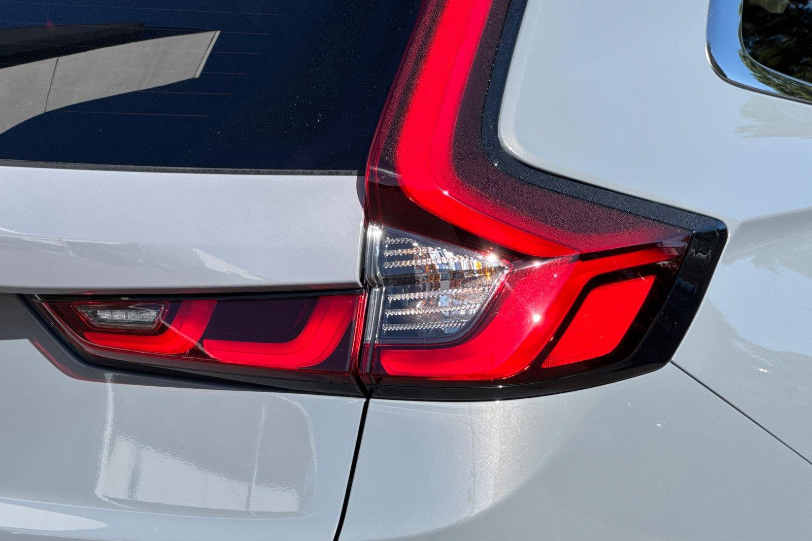 2027 Honda CR-V photo 18 of 25