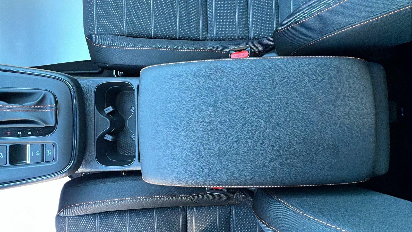2027 Honda CR-V Hybrid photo 24 of 31
