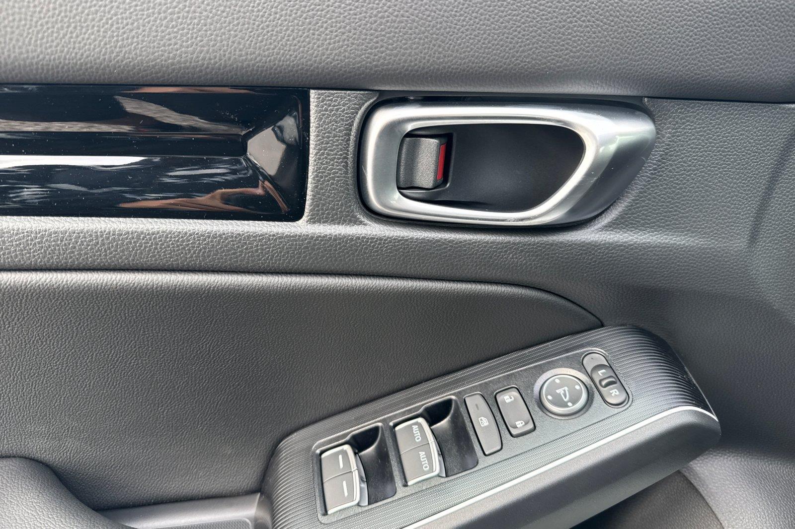 2026 Honda Civic Hybrid photo 10 of 25
