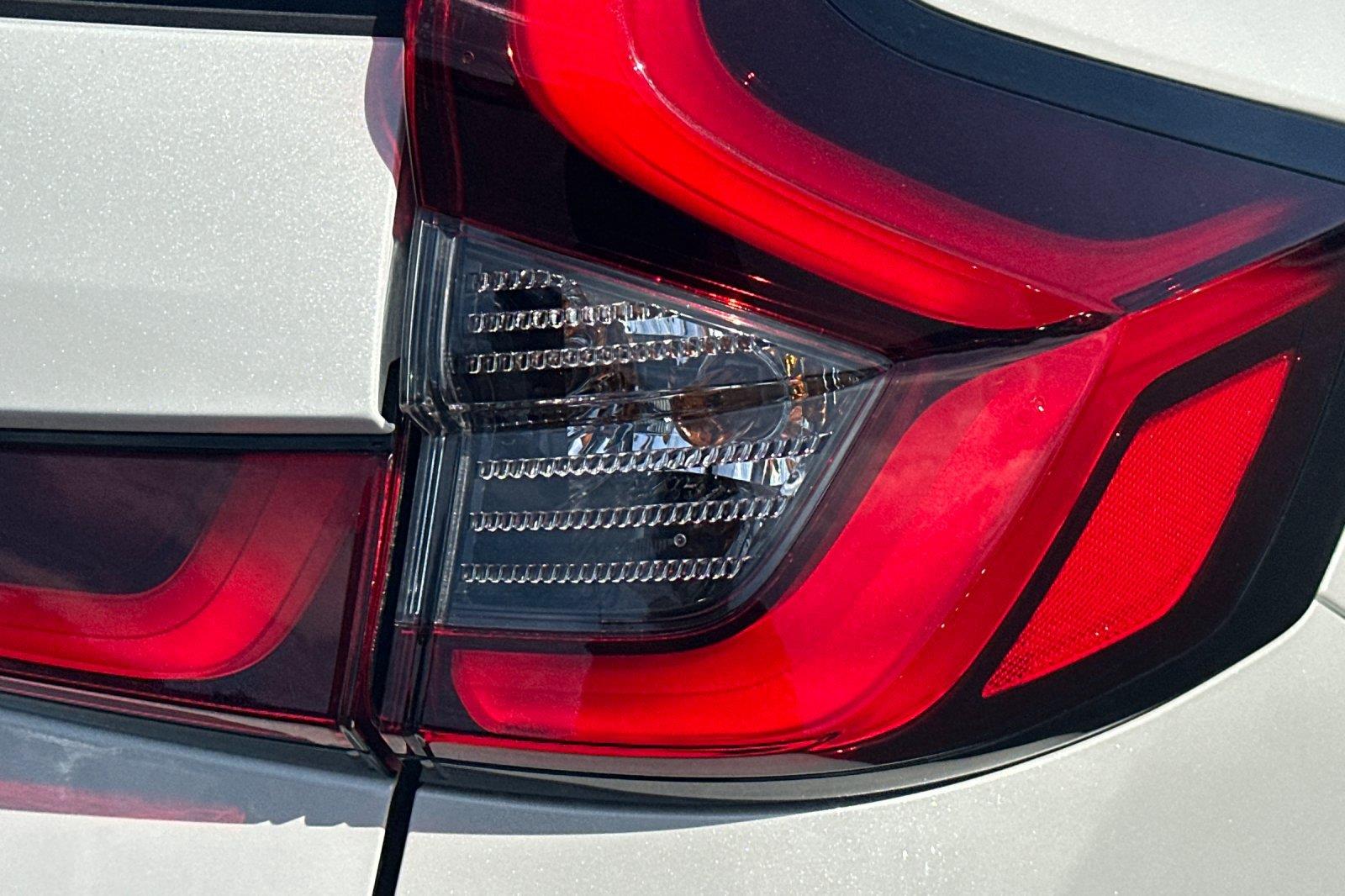 2027 Honda CR-V Hybrid photo 18 of 25