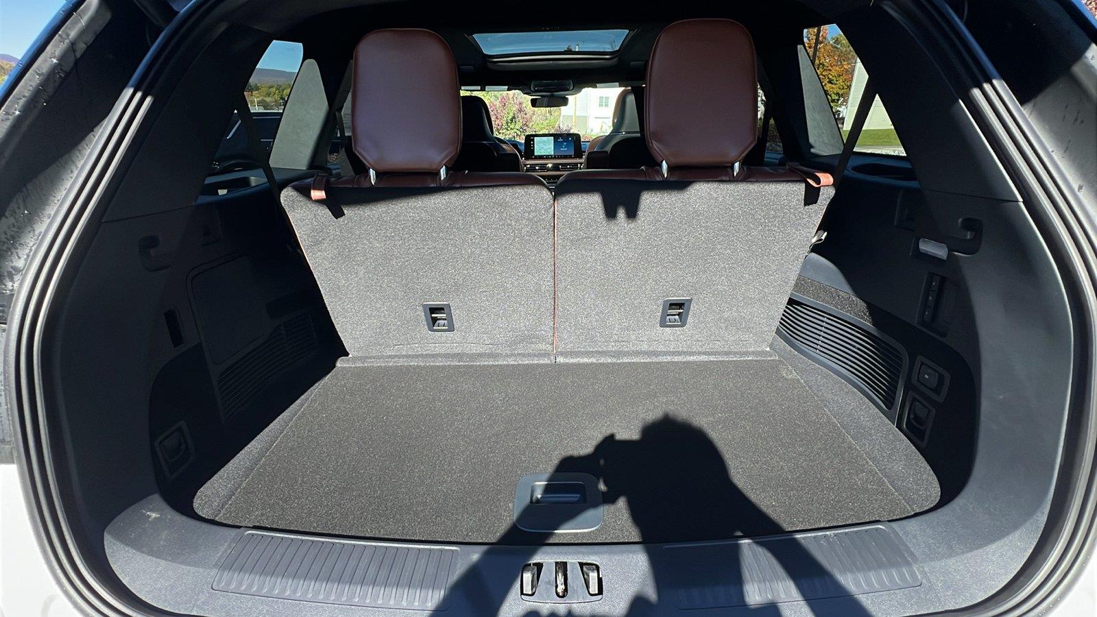 2026 Lincoln Aviator photo 17 of 37
