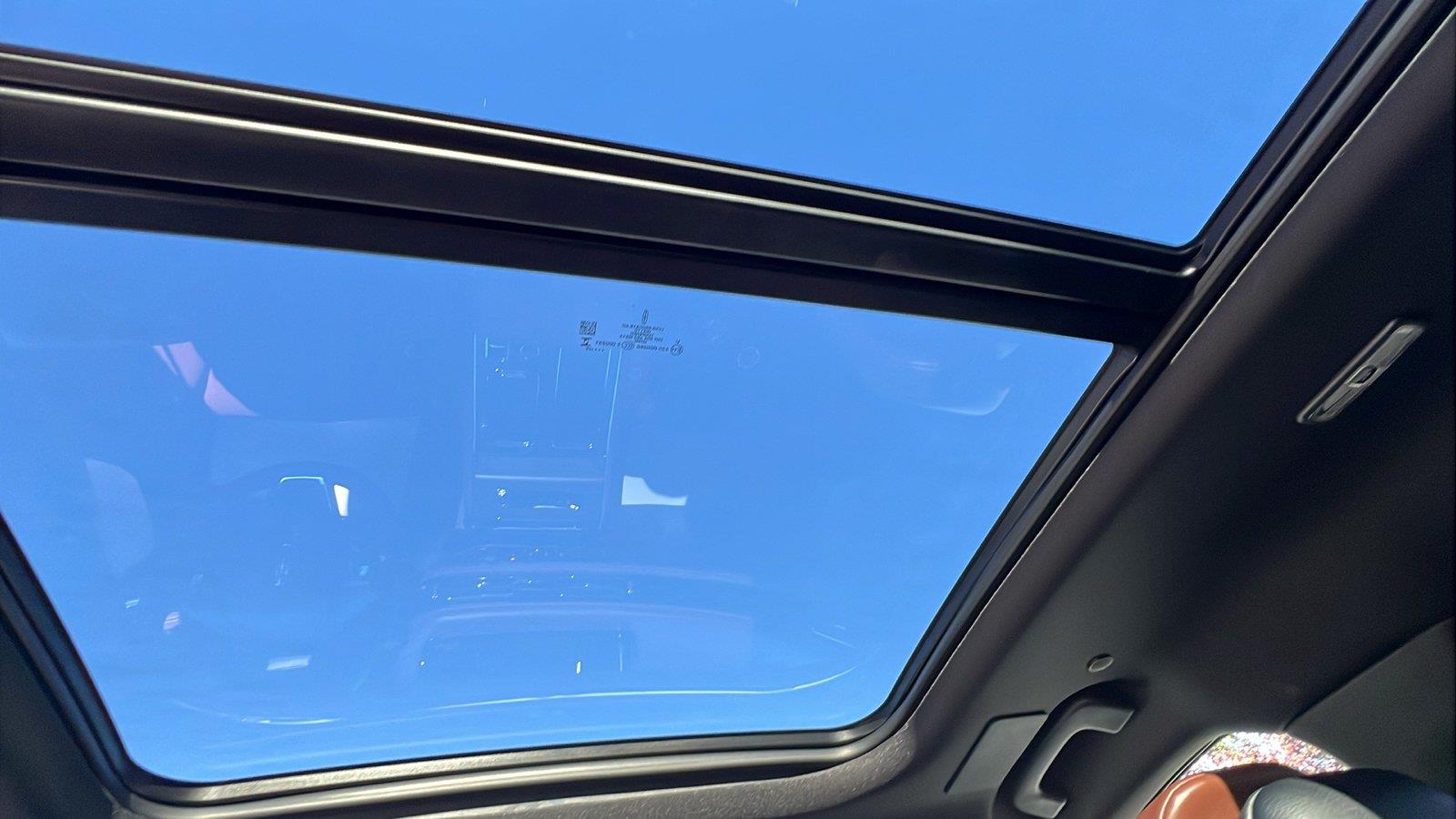 2026 Lincoln Aviator photo 22 of 37