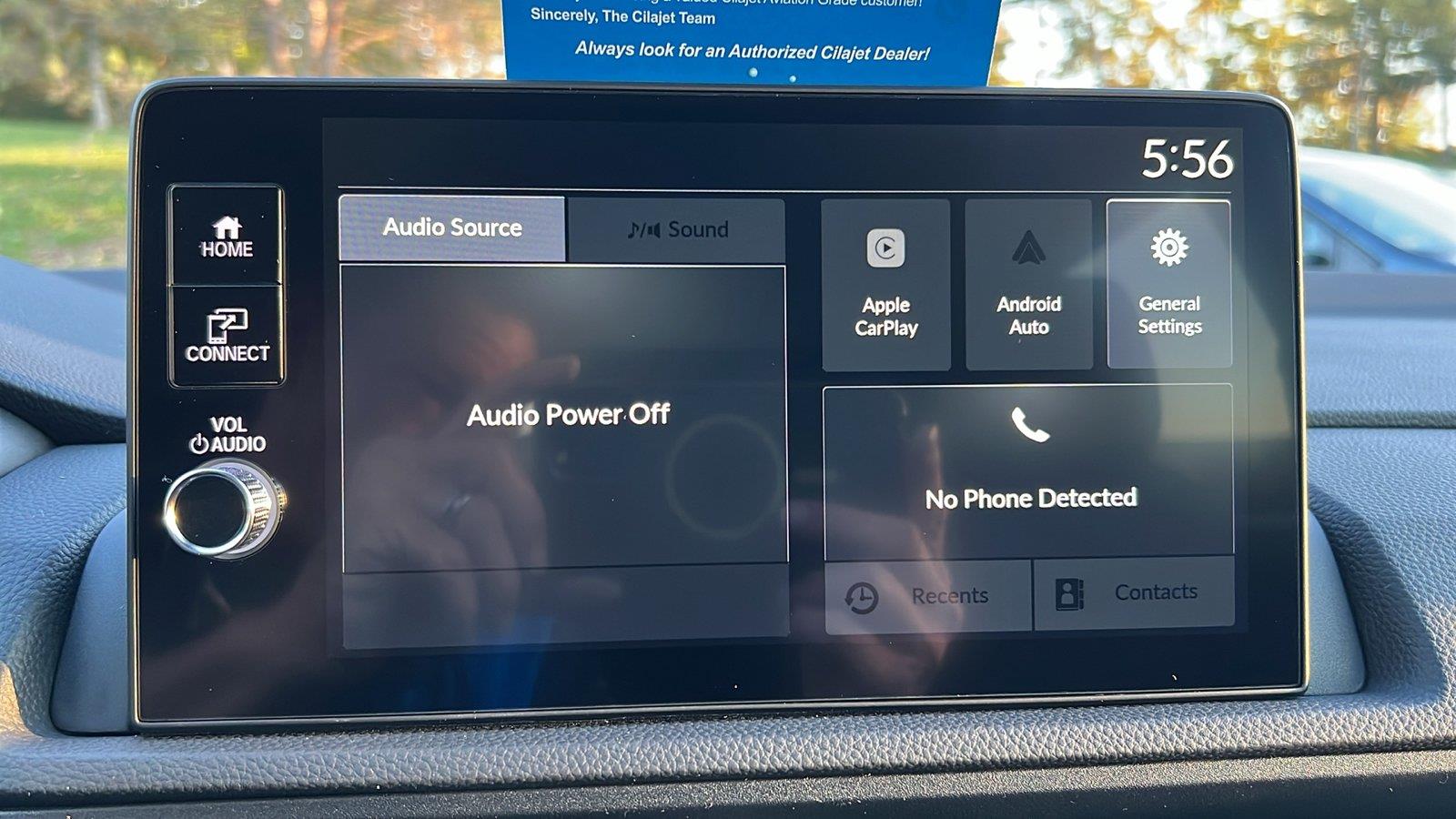 2027 Honda CR-V photo 27 of 31