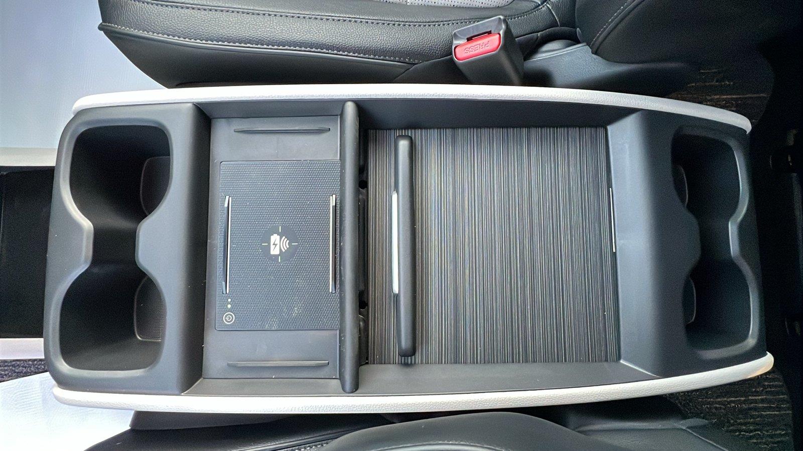 2027 Honda Odyssey photo 23 of 31