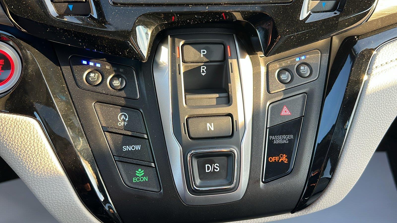 2027 Honda Odyssey photo 25 of 31